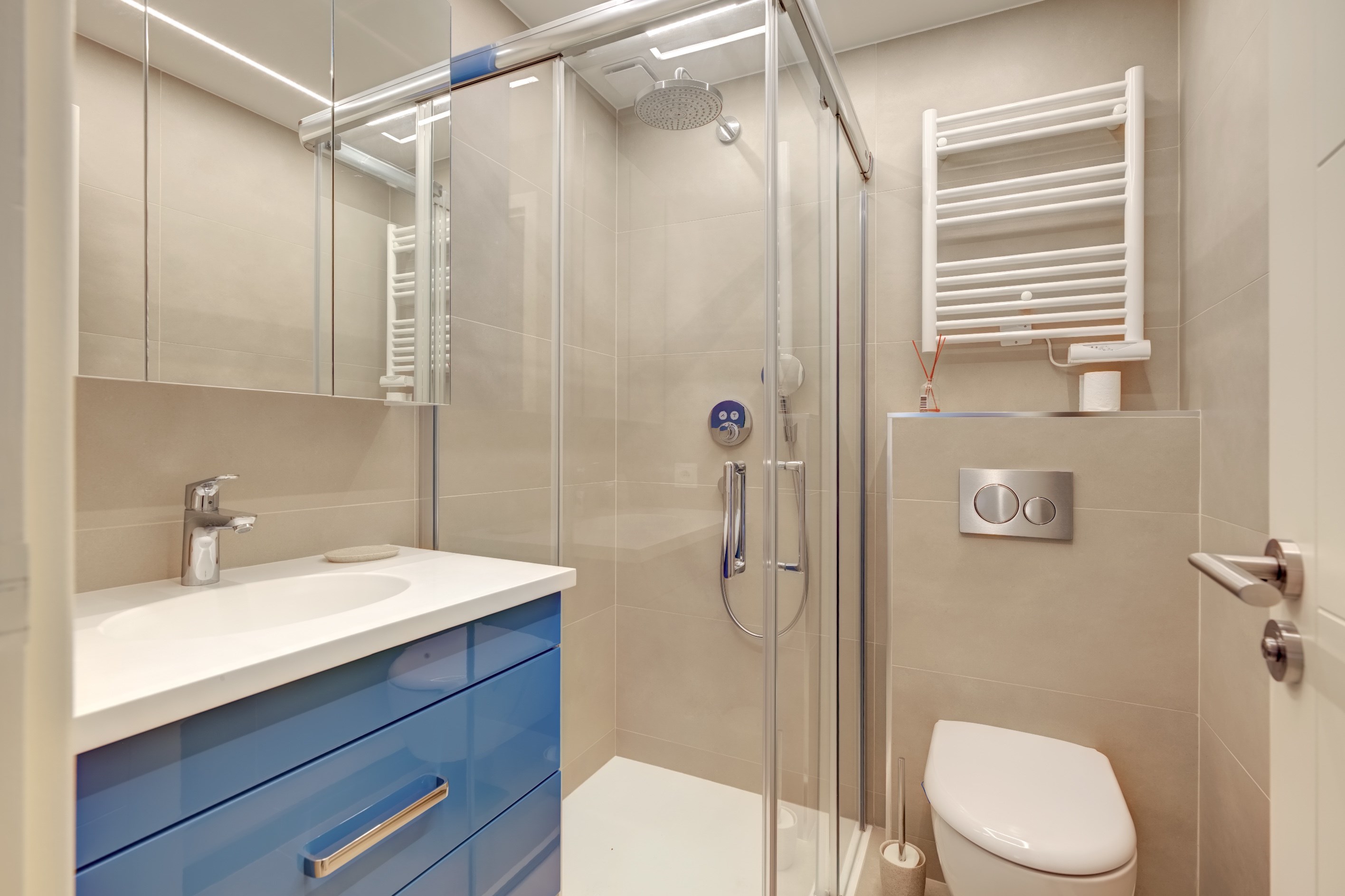  Cannes Croisette, luxury corner apartment for sale, sea views, garage and staff… - 物件實景