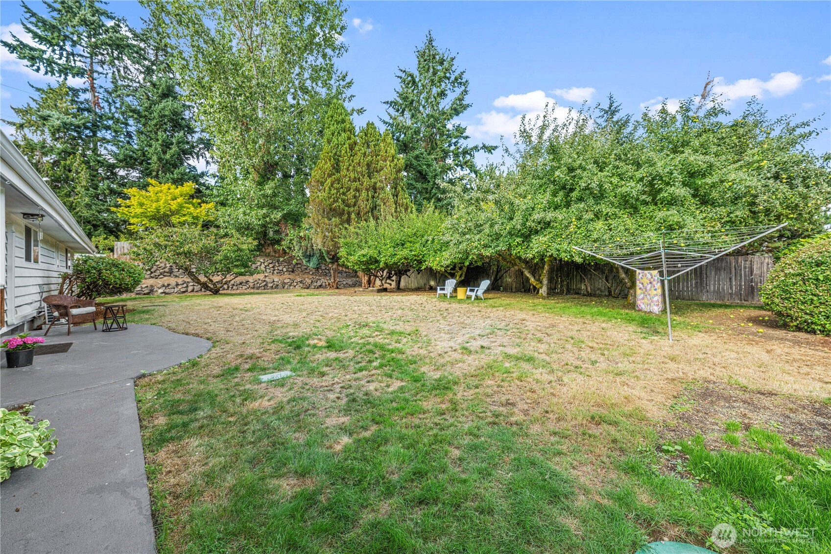 University Place, Washington, 98466, United States, 5 Bedrooms Bedrooms, ,3 BathroomsBathrooms,Residential,For Sale,1910787