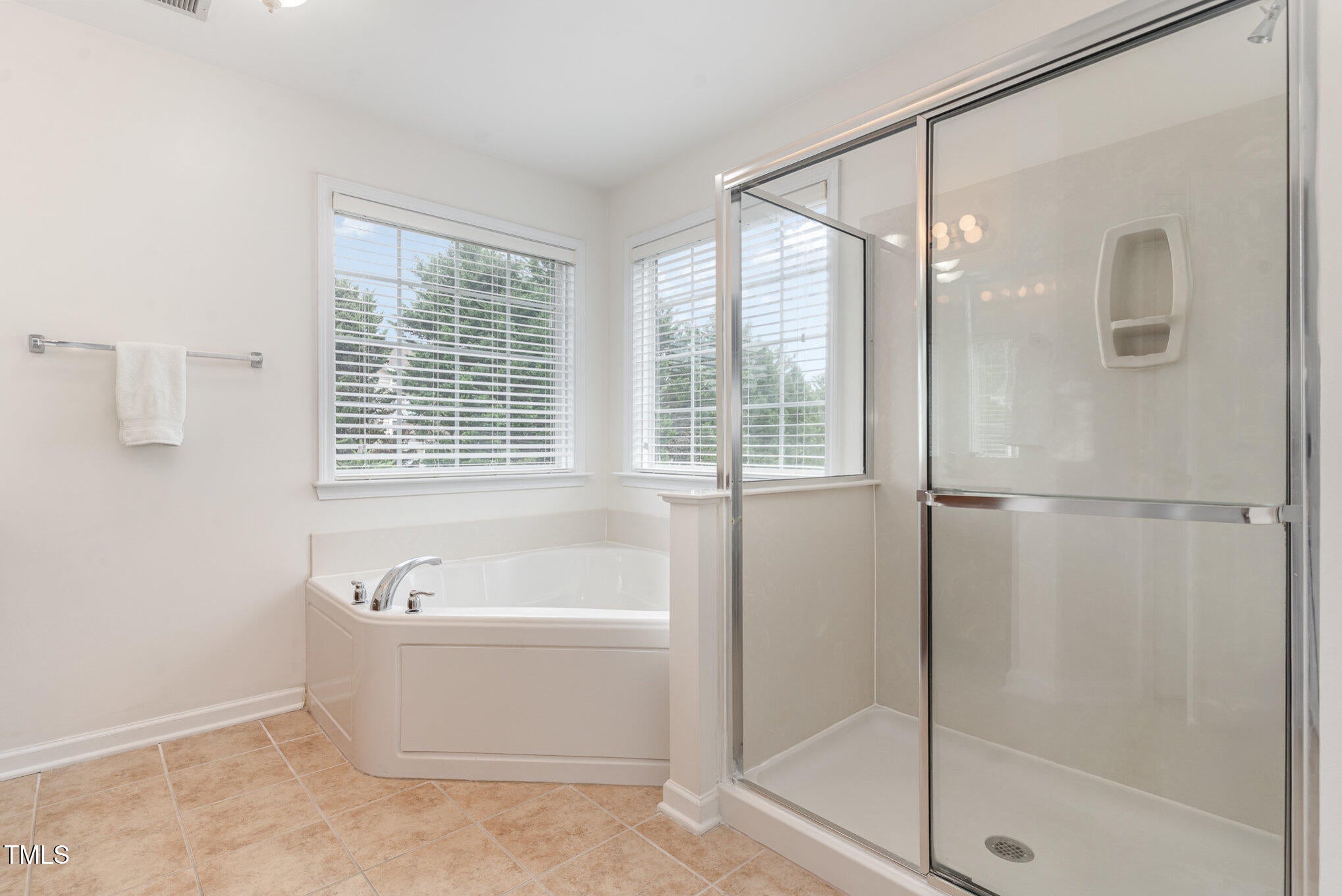 Raleigh, North Carolina, 27614, United States, 4 Bedrooms Bedrooms, ,3 BathroomsBathrooms,Residential,For Sale,1891857