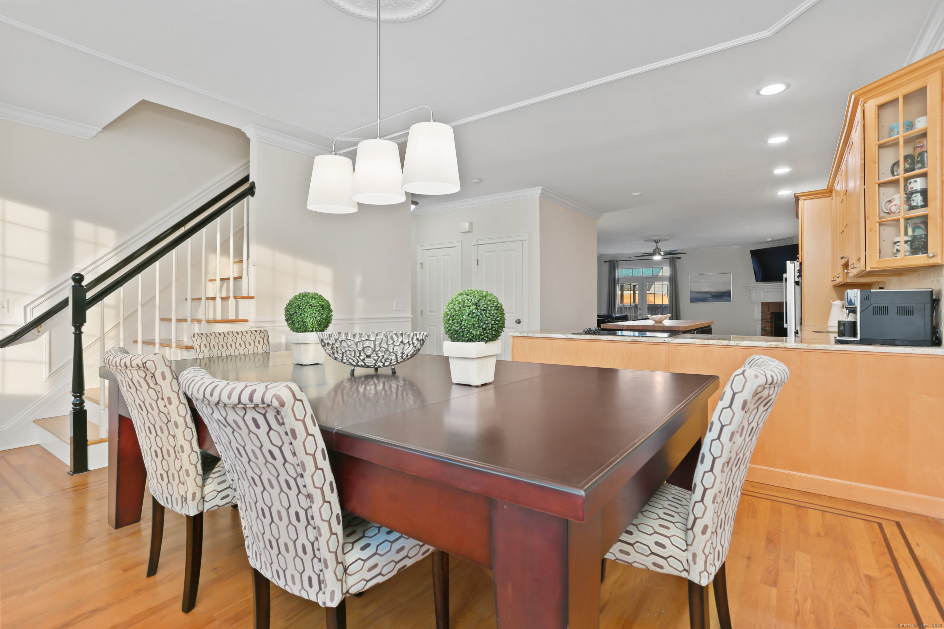 Fairfield, Connecticut, 06824, United States, 3 Bedrooms Bedrooms, ,3 BathroomsBathrooms,Residential,For Sale,2003354