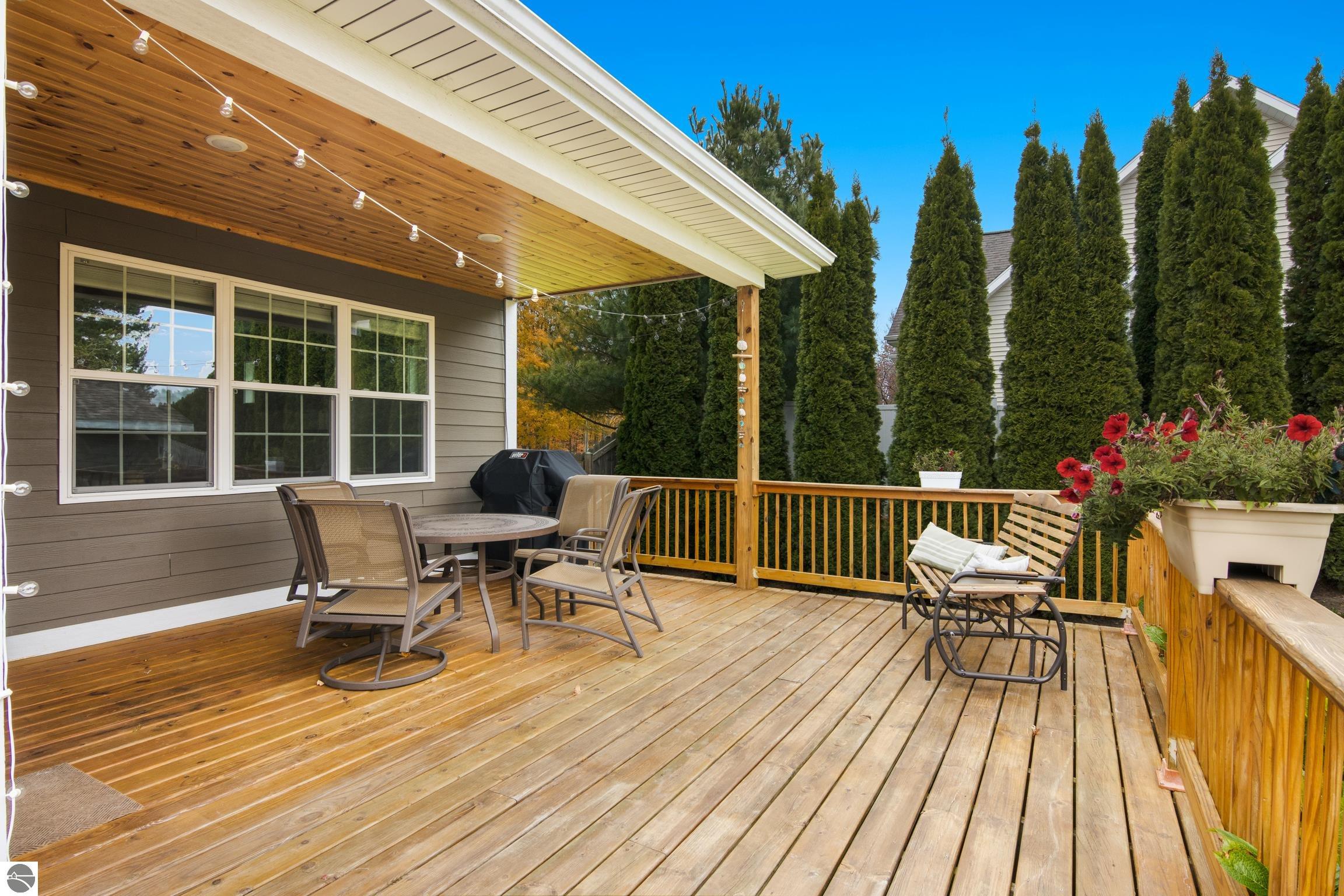 Suttons Bay, Michigan, 49682, United States, 4 Bedrooms Bedrooms, ,3 BathroomsBathrooms,Residential,For Sale,1987894