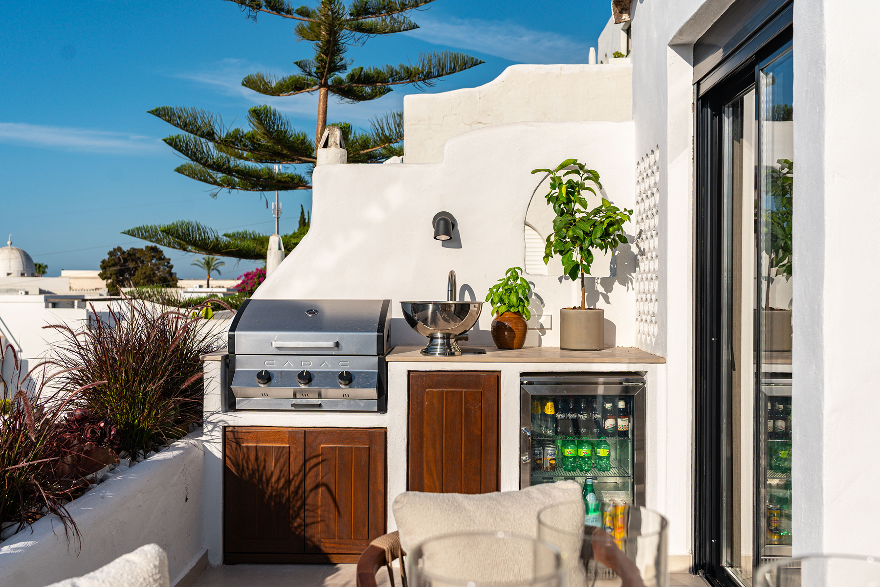  Renovated apartment with panoramic sea views on Marbella