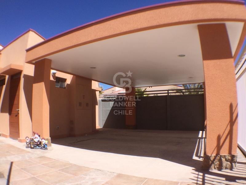 Calama, Chile, 5 Bedrooms Bedrooms, ,5 BathroomsBathrooms,Residential,For Sale,1895966