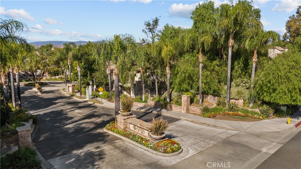 Valencia, California, 91355, United States, 2 Bedrooms Bedrooms, ,2 BathroomsBathrooms,Residential,For Sale,1937123