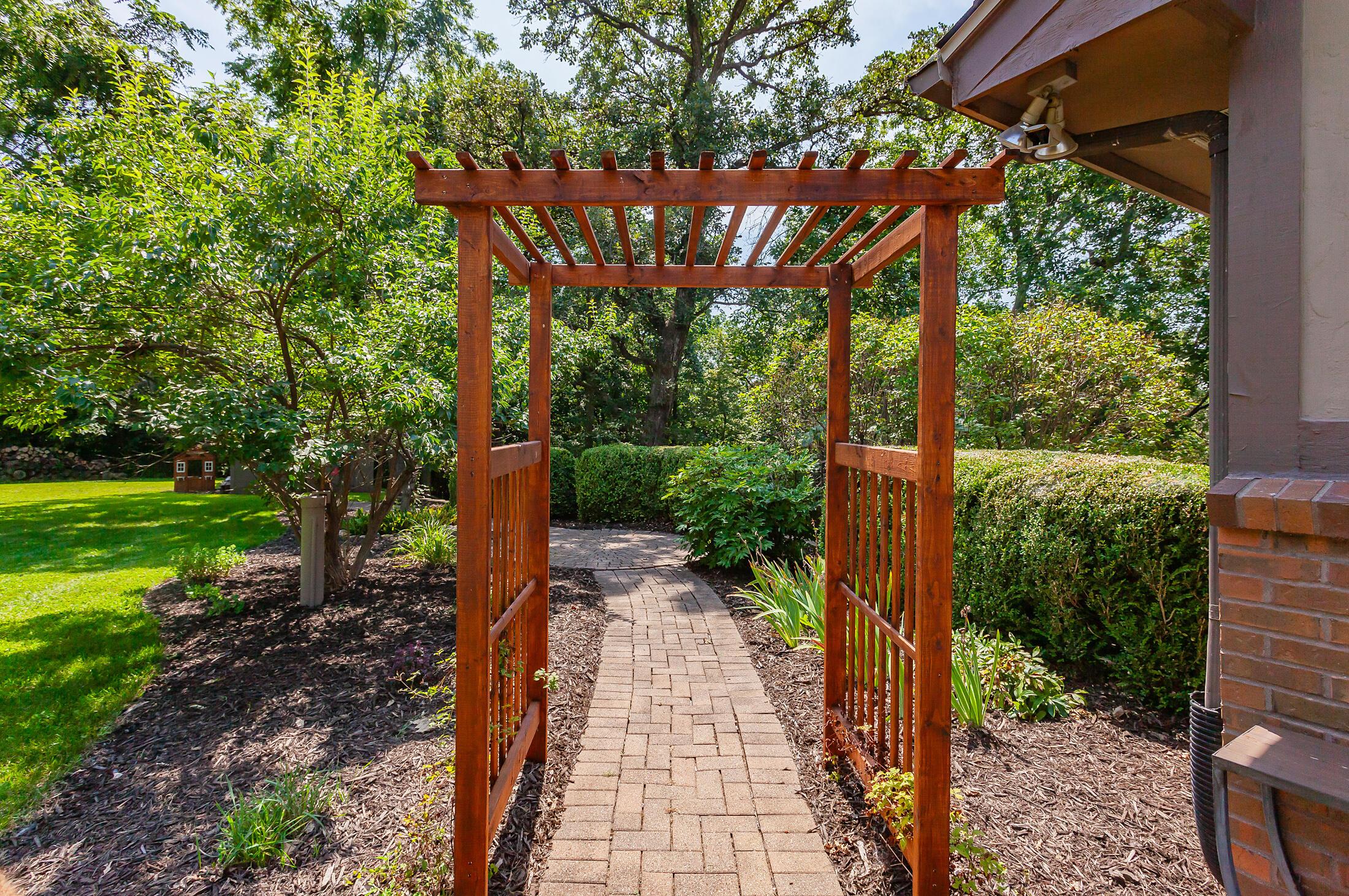 Kelley, Iowa, 50134, United States, 4 Bedrooms Bedrooms, ,2 BathroomsBathrooms,Residential,For Sale,1984612