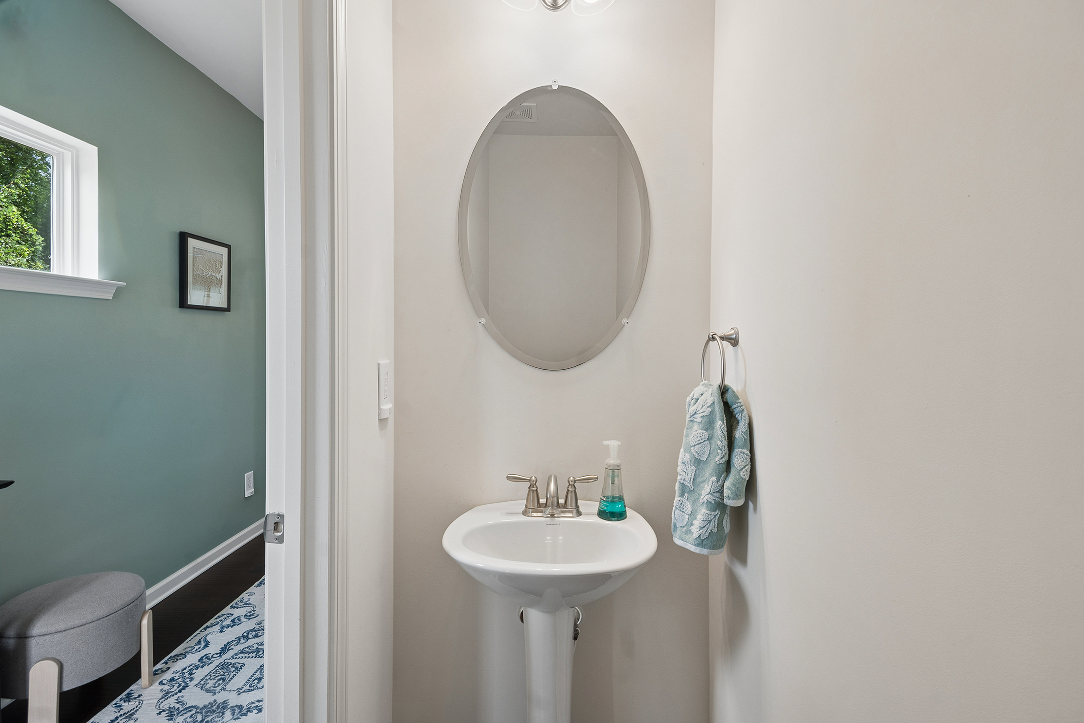  Beautiful End-Unit Townhome at Belmont Hills - 物件實景