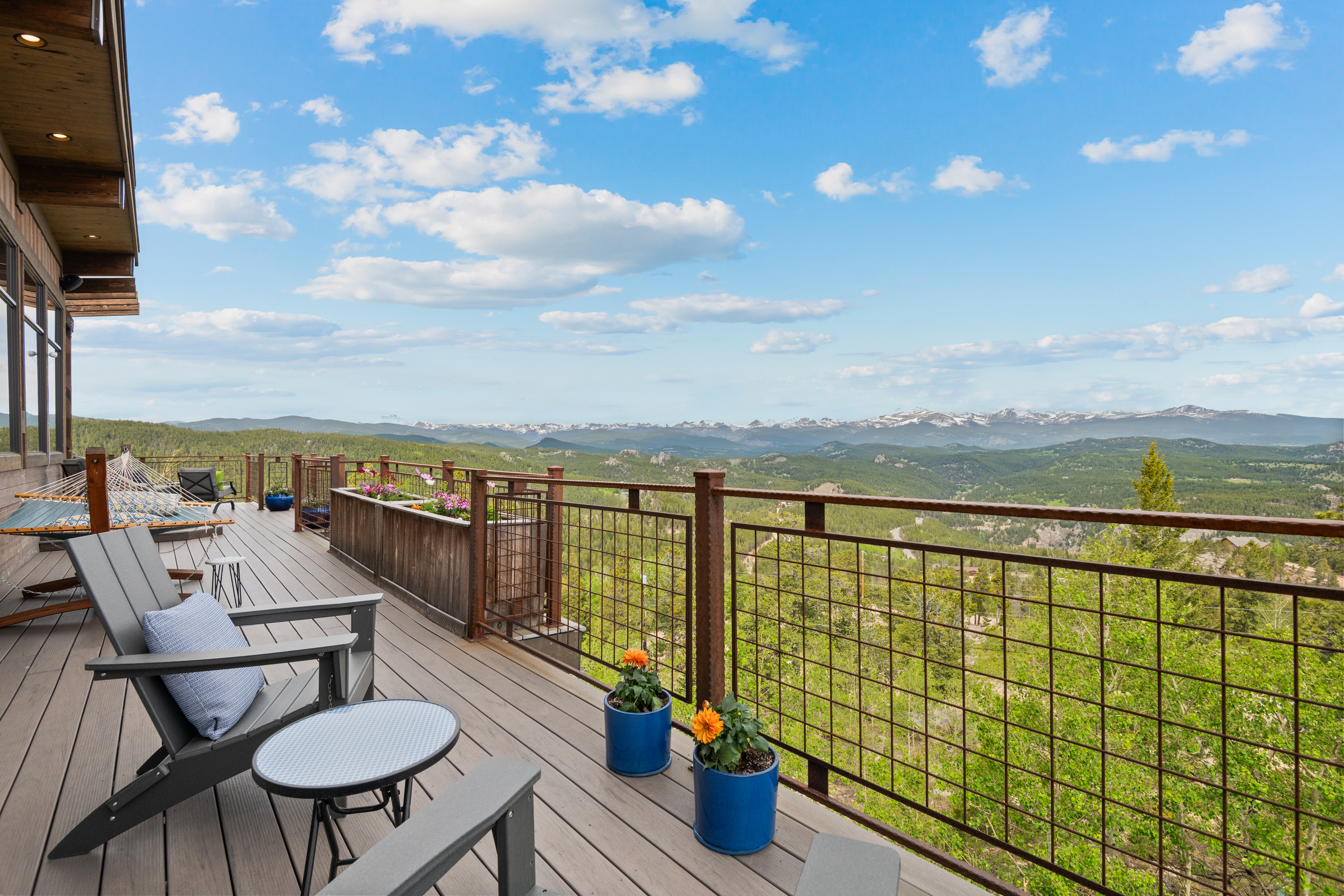  Custom Retreat with Unobstructed Views - 物件實景
