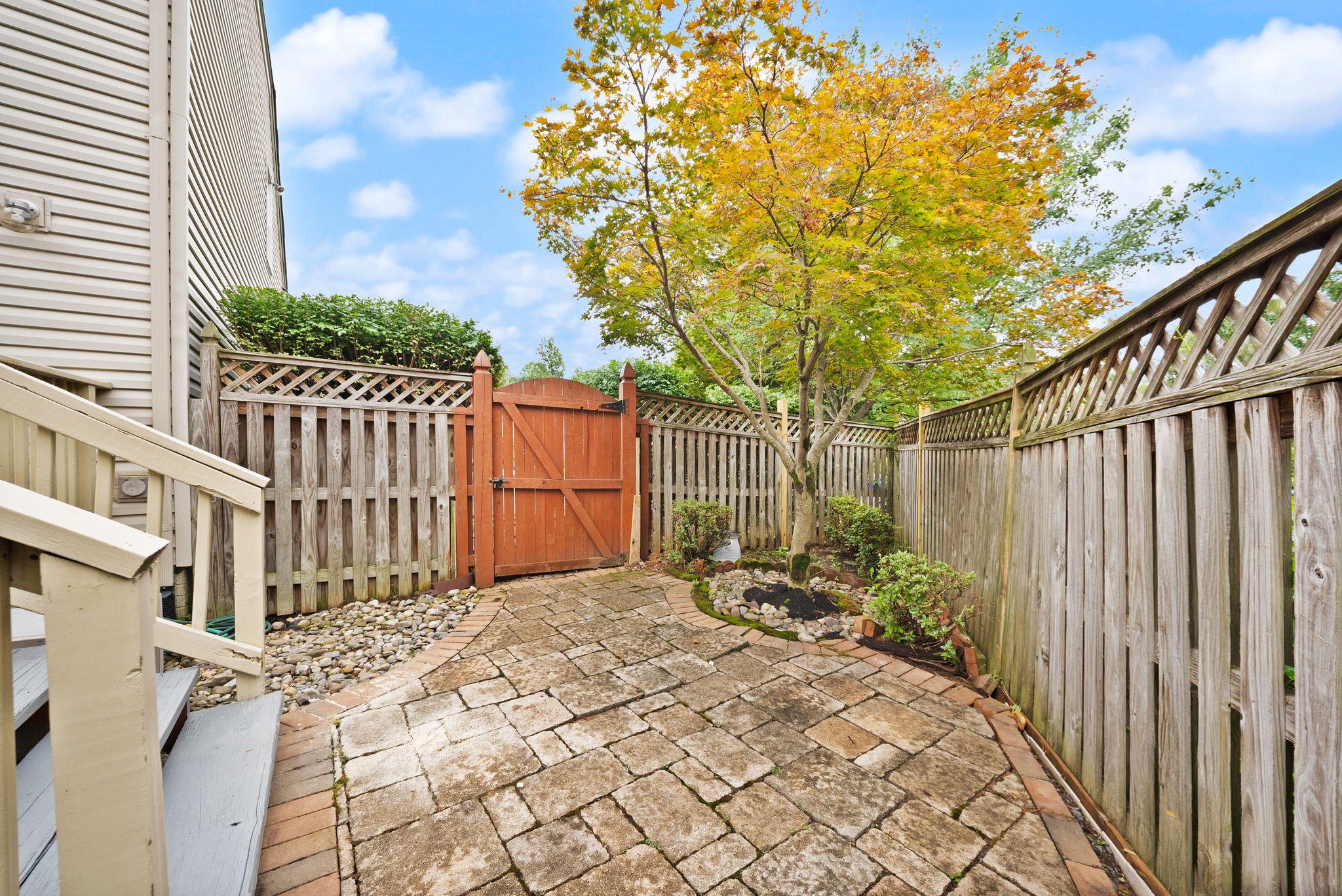  12754 Alder Woods Drive, Fairfax, VA, 22033 - 物件實景
