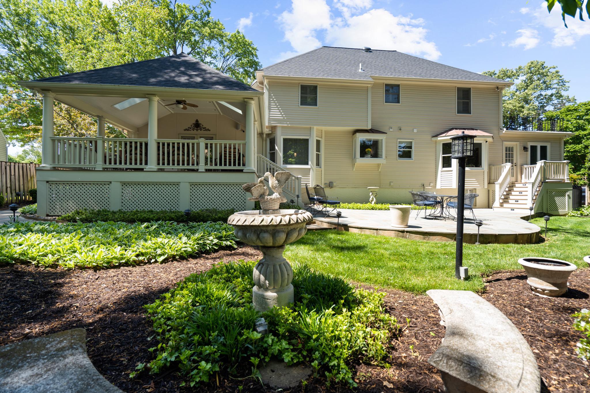  7905 Belleflower Drive, Springfield, VA, 22152 - 物件實景