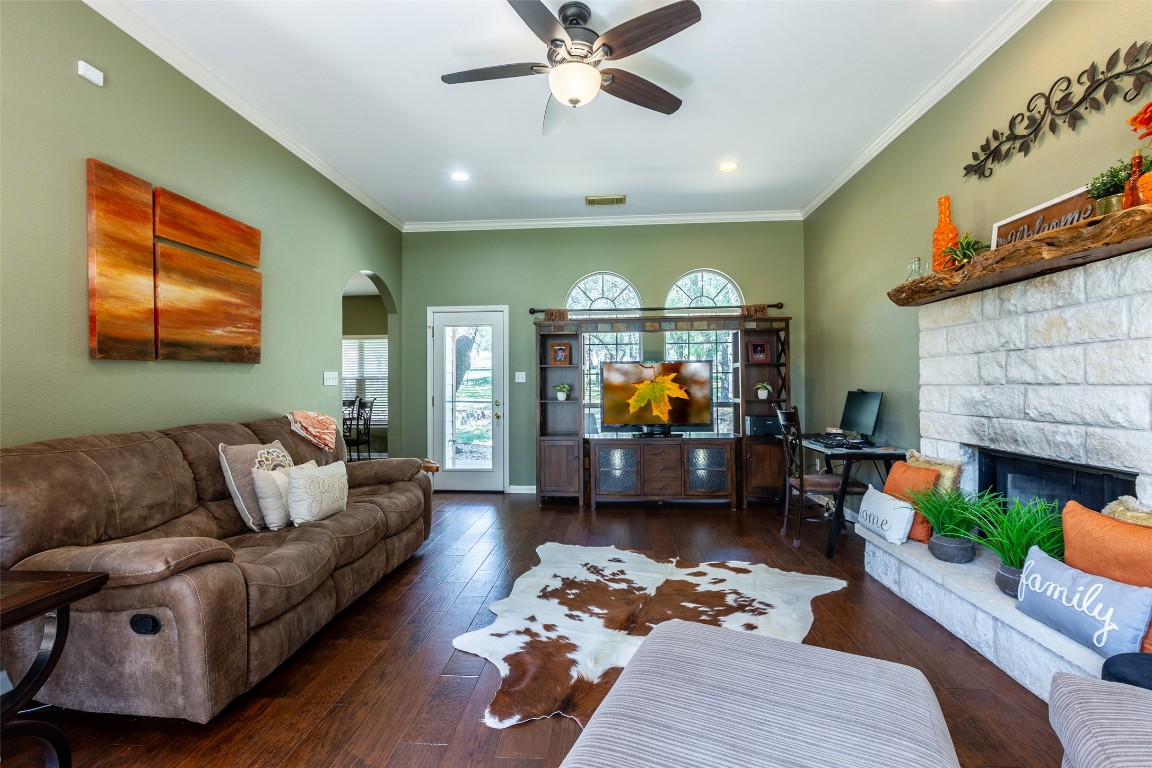 Dripping Springs, Texas, 78620, United States, 3 Bedrooms Bedrooms, ,3 BathroomsBathrooms,Residential,For Sale,1971198