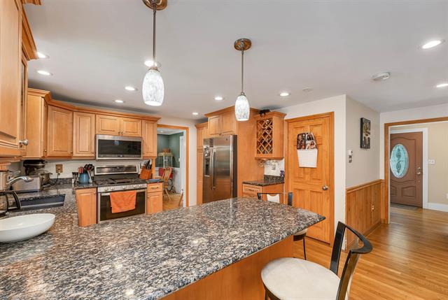 Deerfield, New Hampshire, 03037, United States, 4 Bedrooms Bedrooms, ,1 BathroomBathrooms,Residential,For Sale,1902997