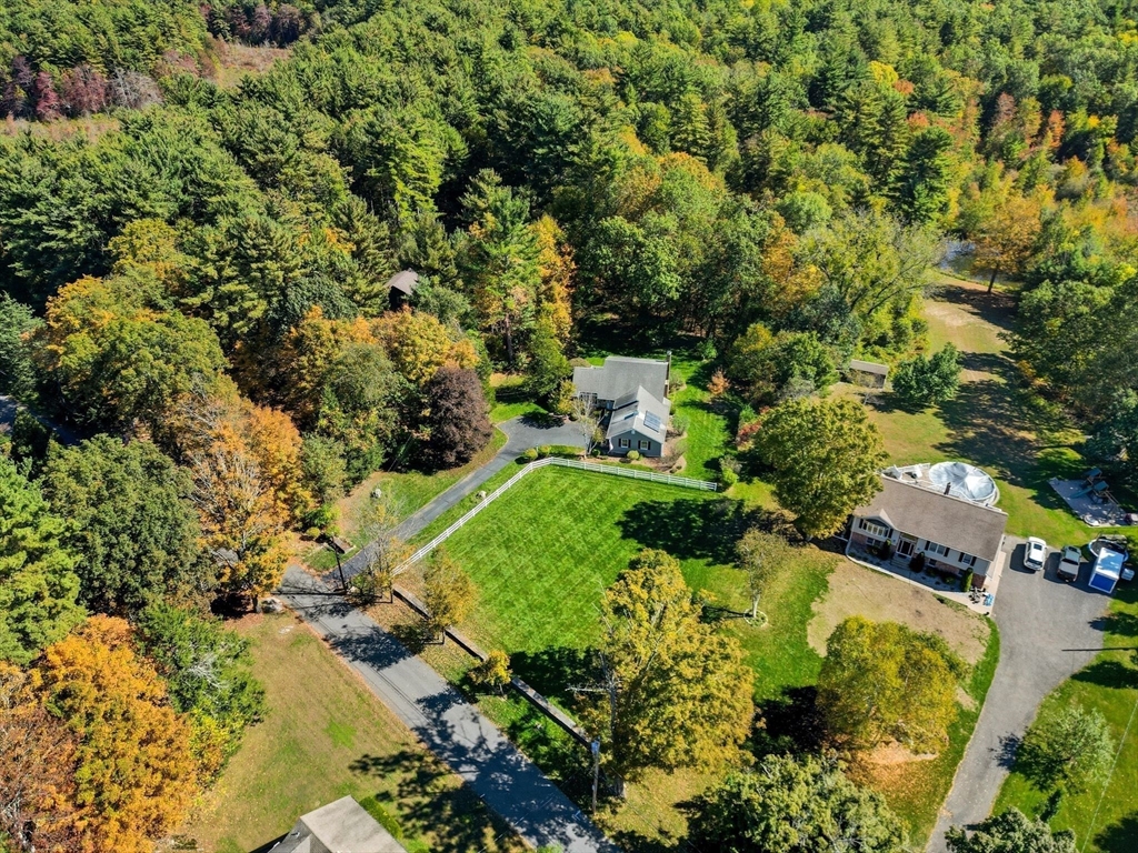 Westfield, Massachusetts, 01085, United States, 3 Bedrooms Bedrooms, ,3 BathroomsBathrooms,Residential,For Sale,1966188