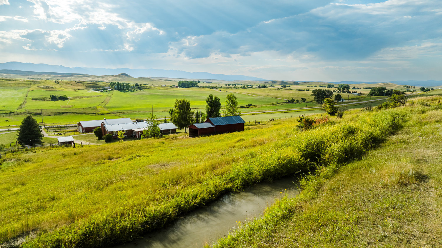 Sheridan, Wyoming, 82801, United States, 4 Bedrooms Bedrooms, ,3 BathroomsBathrooms,Residential,For Sale,1943373