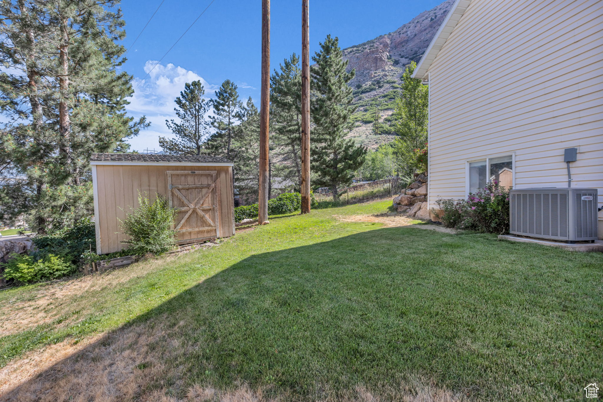 Ogden, Utah, 84404, United States, 4 Bedrooms Bedrooms, ,3 BathroomsBathrooms,Residential,For Sale,1867138