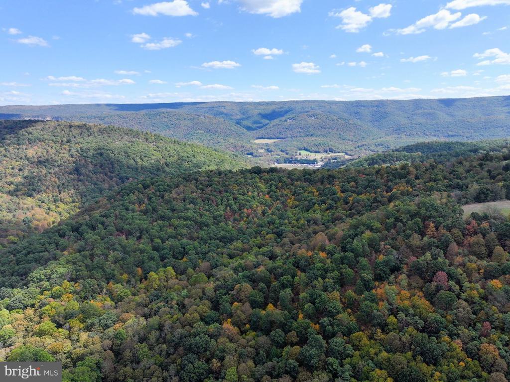 Buffalo Mills, Pennsylvania, 15534, United States, 3 Bedrooms Bedrooms, ,3 BathroomsBathrooms,Residential,For Sale,1948383