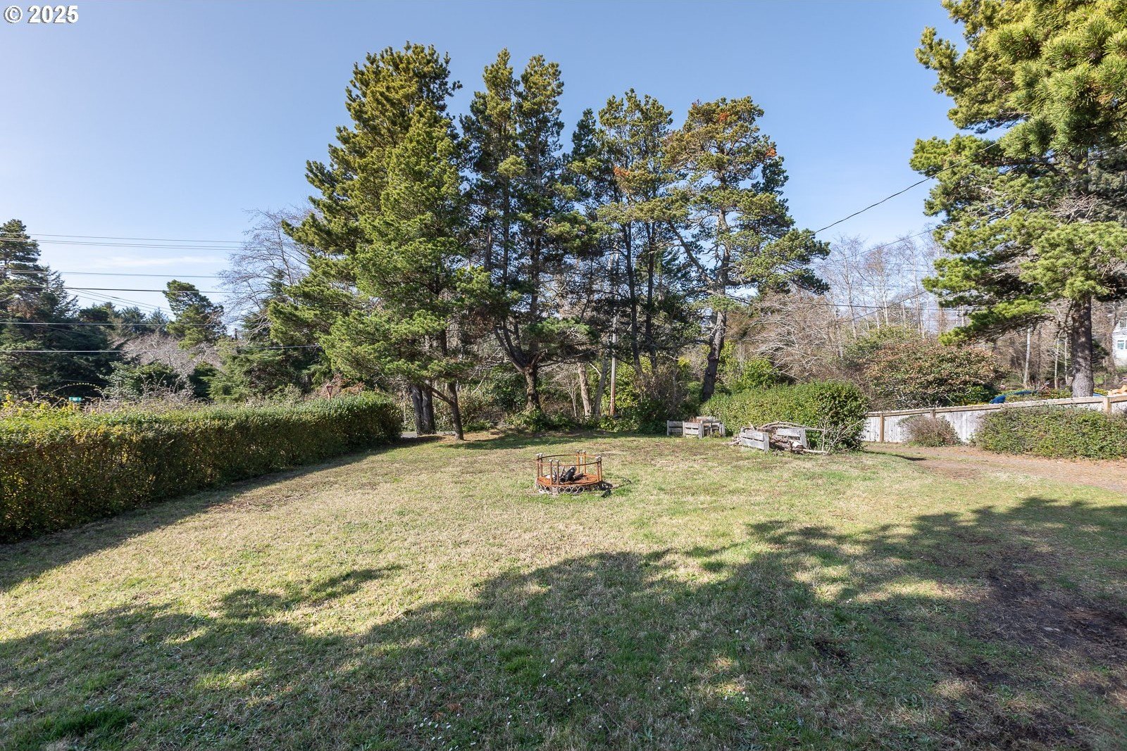 Lincoln City, Oregon, 97367, United States, 2 Bedrooms Bedrooms, ,1 BathroomBathrooms,Residential,For Sale,1736931