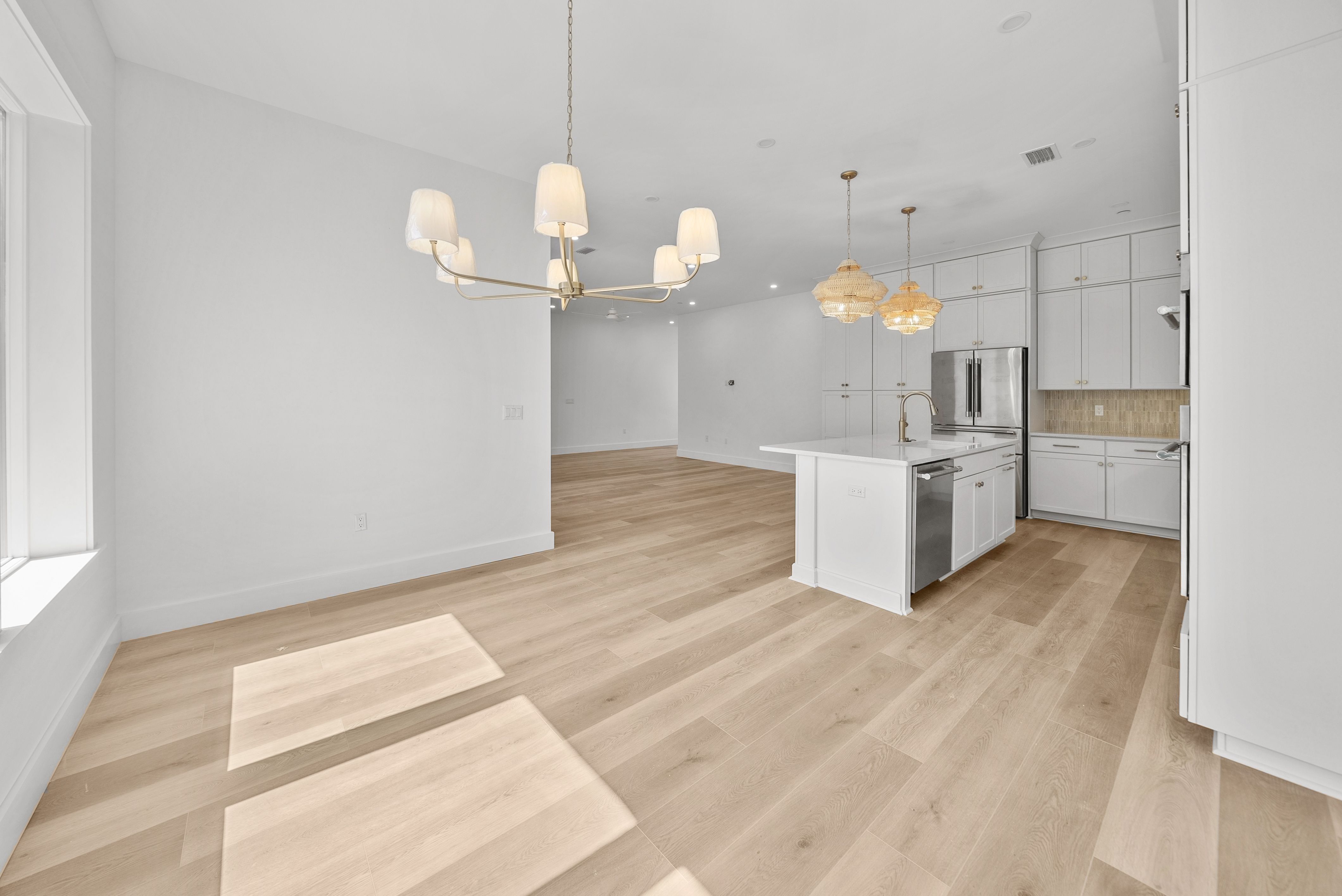  Luxury Townhome with Rooftop Retreat Near Draper Lake and Beach Access - 物件實景