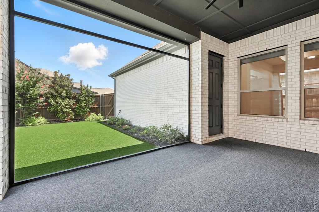 Arlington, Texas, 76005, United States, 2 Bedrooms Bedrooms, ,2 BathroomsBathrooms,Residential,For Sale,1899955