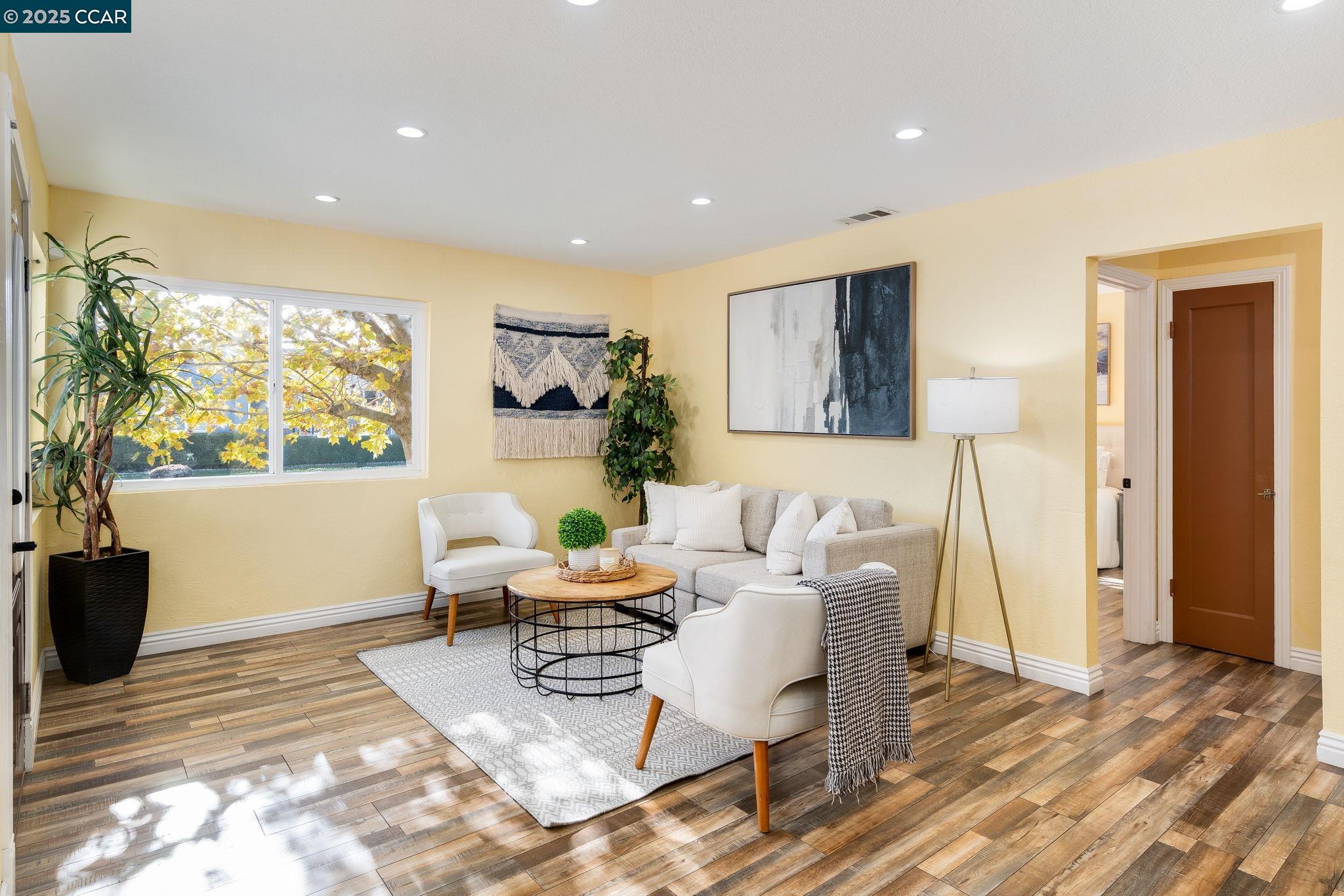 Concord, California, 94518, United States, 4 Bedrooms Bedrooms, ,2 BathroomsBathrooms,Residential,For Sale,2002118