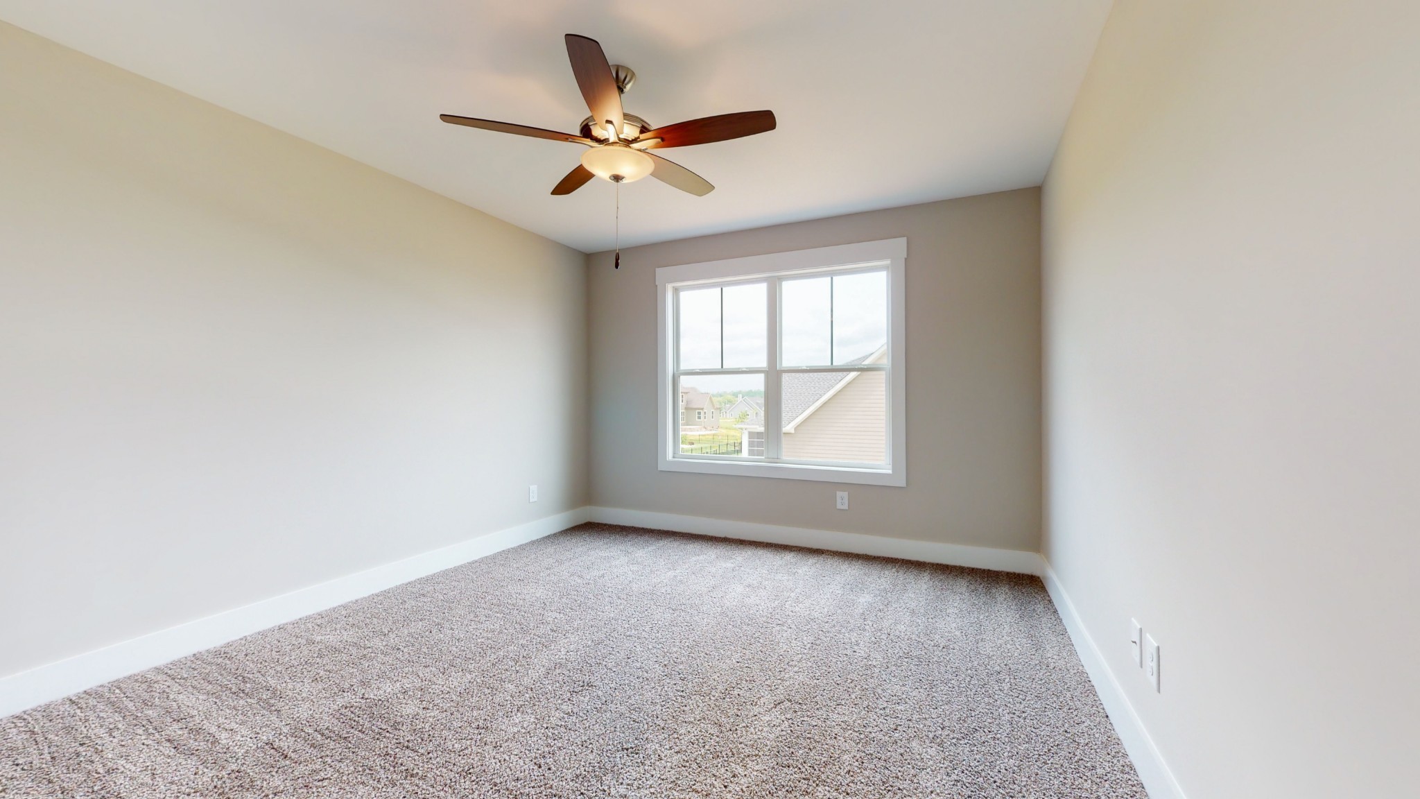 Winchester, Tennessee, 37398, United States, 4 Bedrooms Bedrooms, ,3 BathroomsBathrooms,Residential,For Sale,1980972