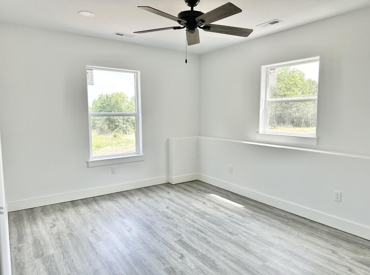 Shell Knob, Missouri, 65747, United States, 5 Bedrooms Bedrooms, ,3 BathroomsBathrooms,Residential,For Sale,1982122