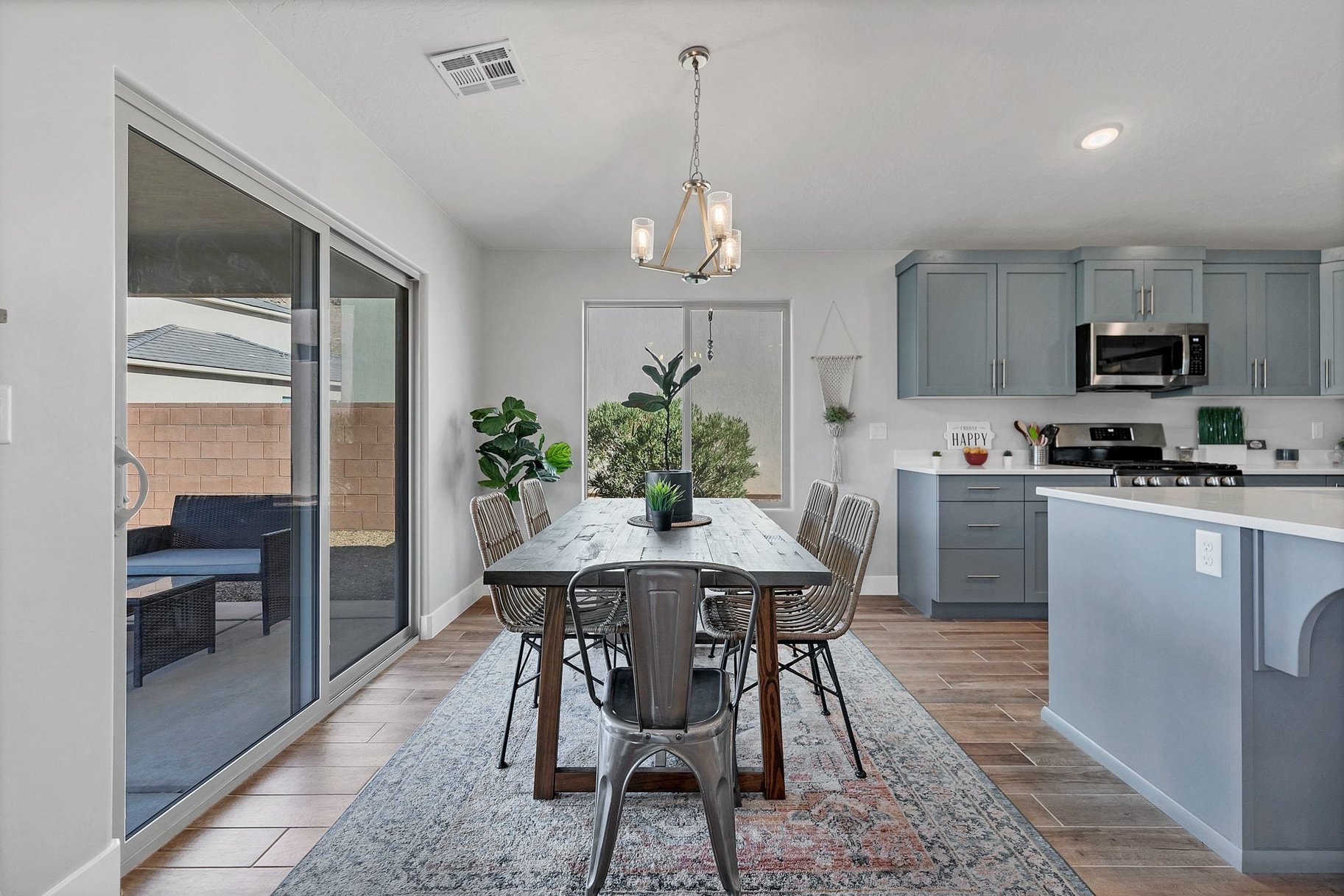  Stylish Single-Level Living with Designer Finishes - 物件實景