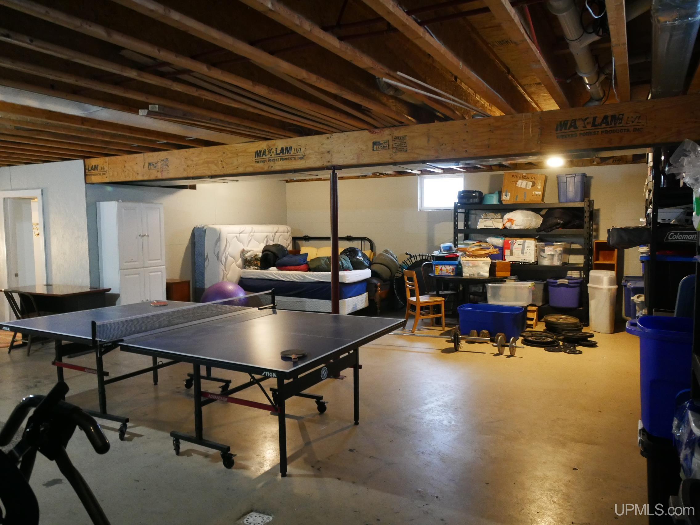 Houghton, Michigan, 49931, United States, 4 Bedrooms Bedrooms, ,3 BathroomsBathrooms,Residential,For Sale,1924380