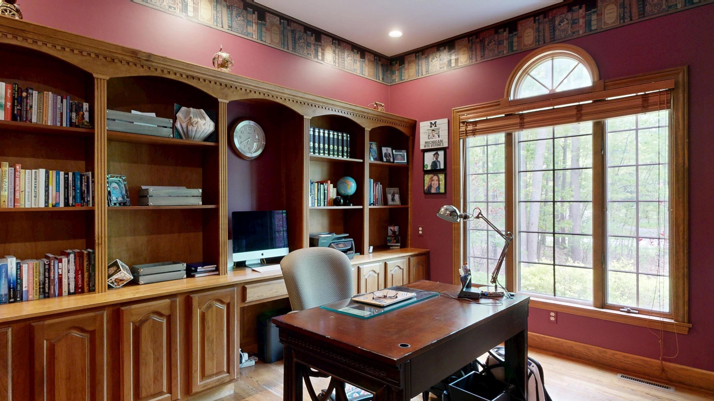 Midland, Michigan, 48642, United States, 5 Bedrooms Bedrooms, ,5 BathroomsBathrooms,Residential,For Sale,2049477