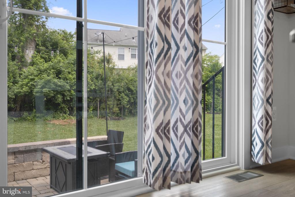 Frederick, Maryland, 21702, United States, 4 Bedrooms Bedrooms, ,4 BathroomsBathrooms,Residential,For Sale,2048638