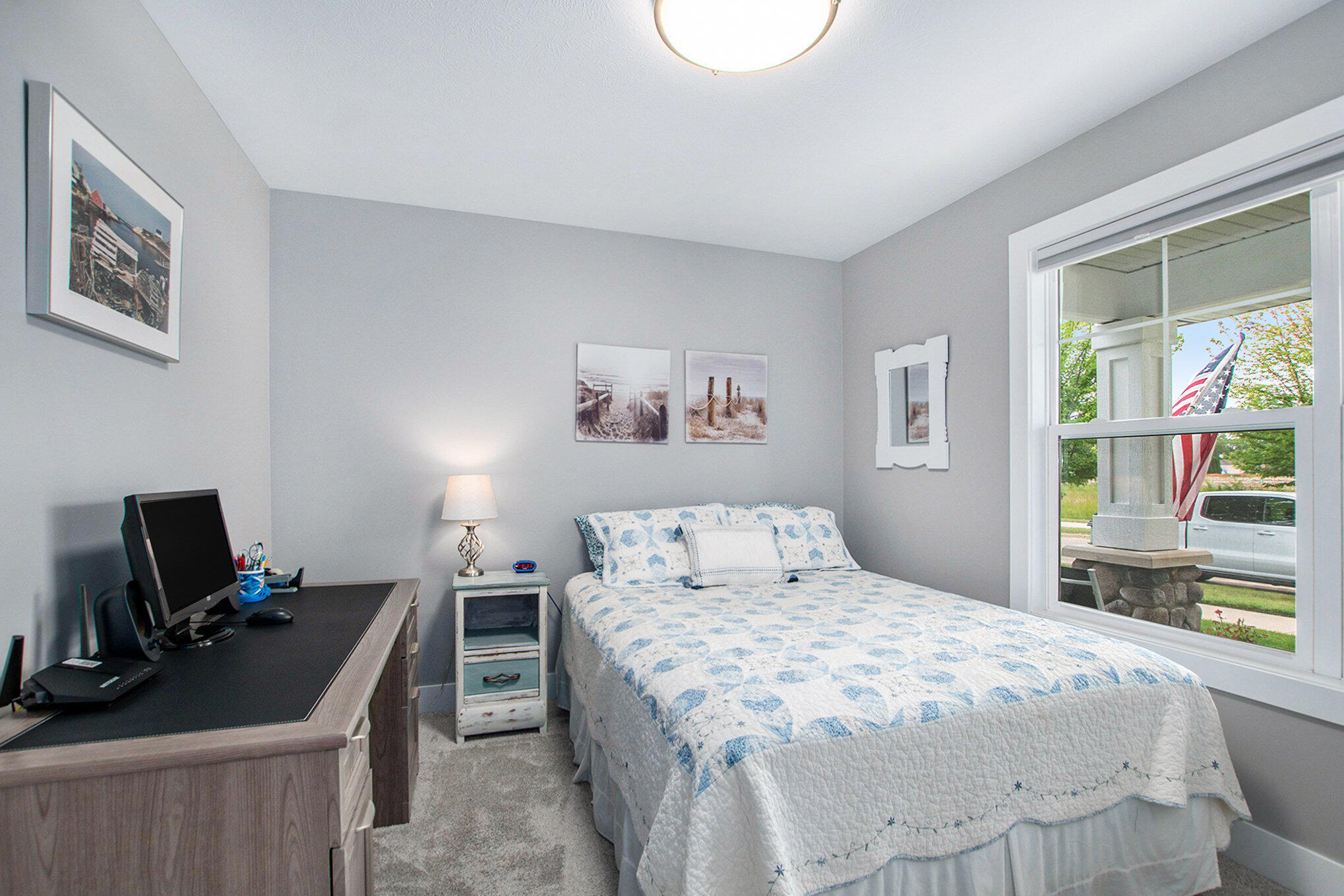 South Haven, Michigan, 49090, United States, 4 Bedrooms Bedrooms, ,3 BathroomsBathrooms,Residential,For Sale,1863775