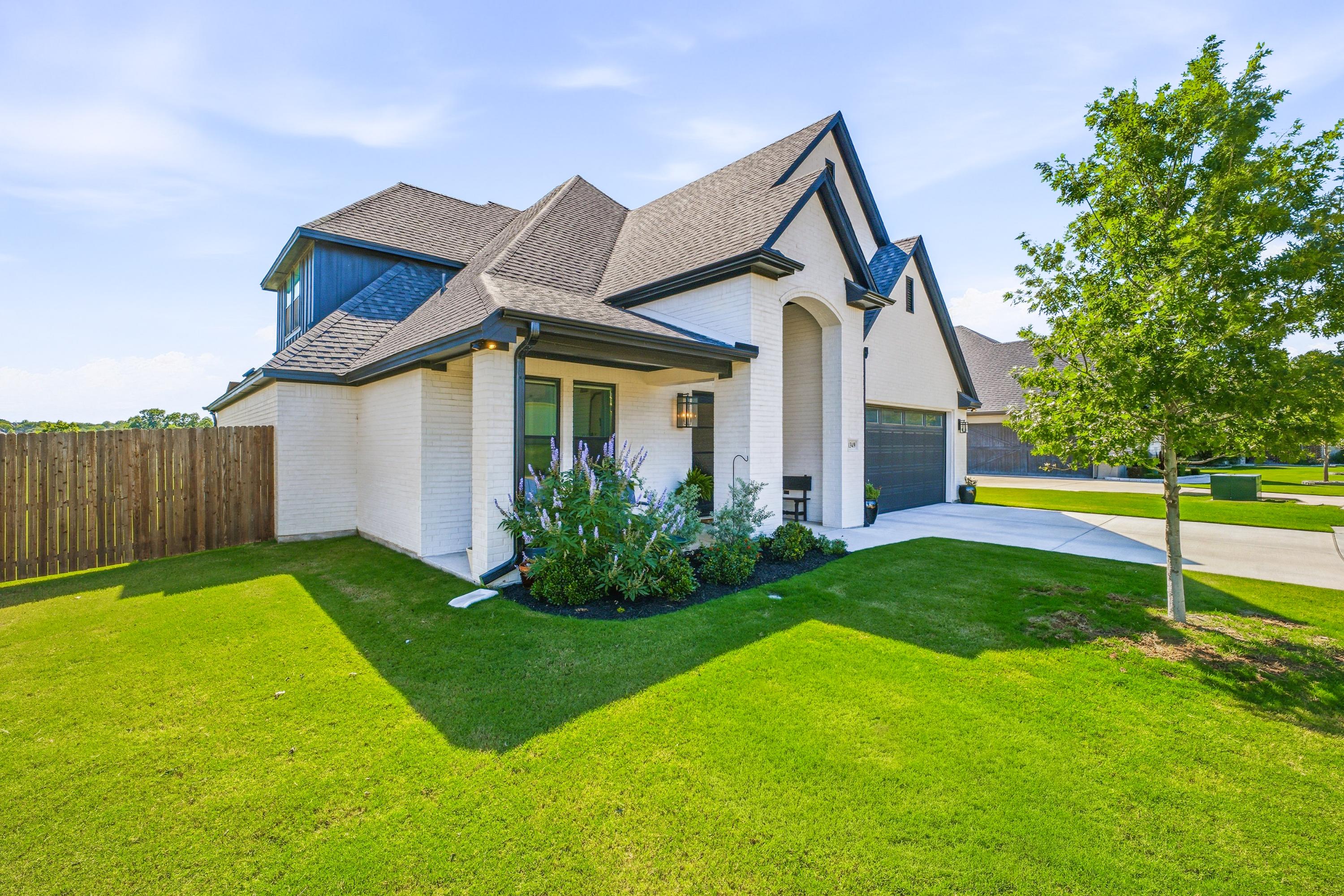  1349 Crown Valley Drive, Weatherford, TX, 76087 - 物件實景