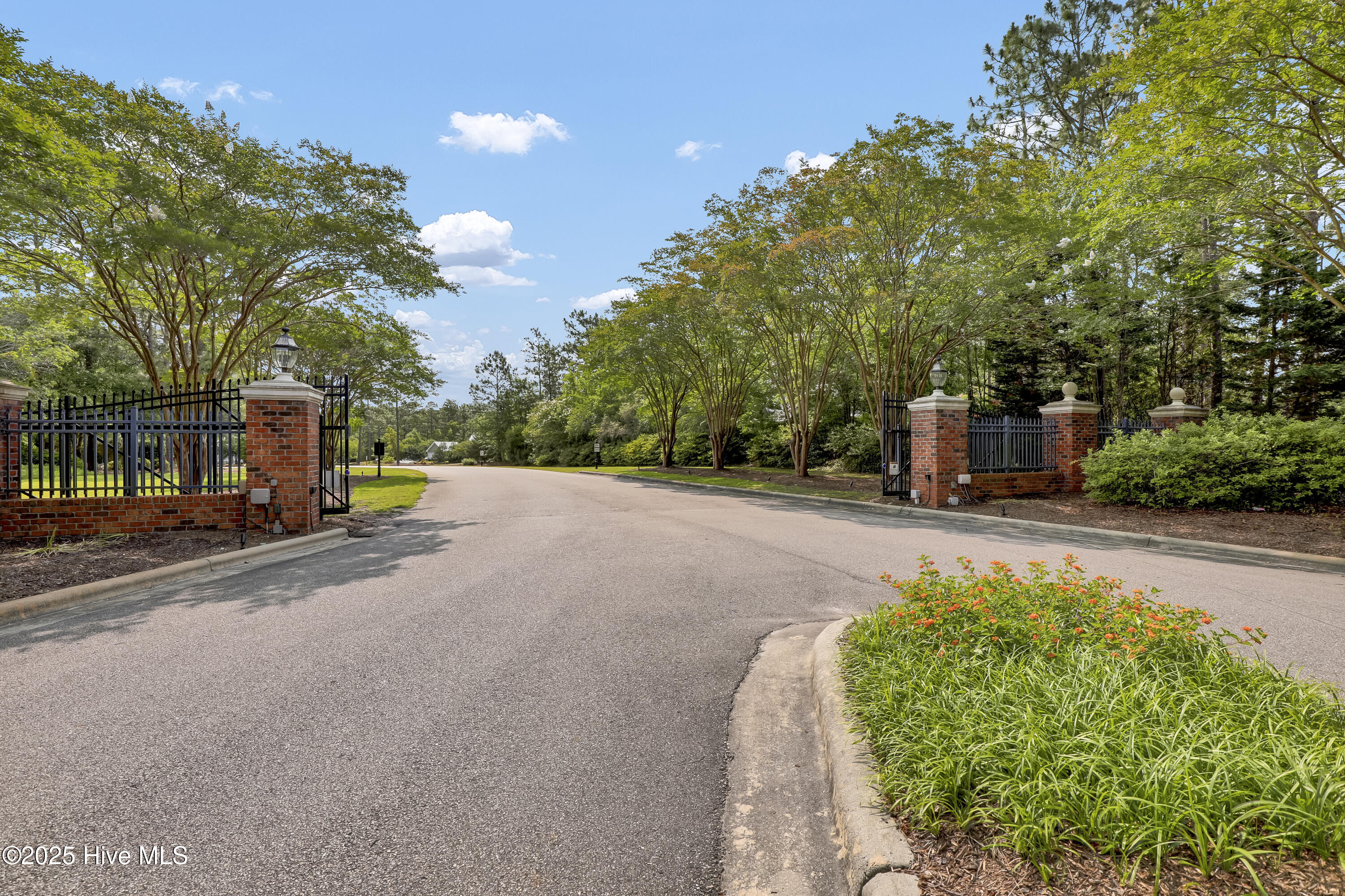 Hampstead, North Carolina, 28443, United States, 4 Bedrooms Bedrooms, ,4 BathroomsBathrooms,Residential,For Sale,1933648