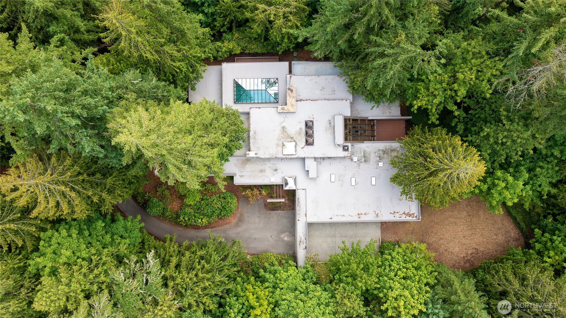 Renton, Washington, 98059, United States, 5 Bedrooms Bedrooms, ,4 BathroomsBathrooms,Residential,For Sale,1925920