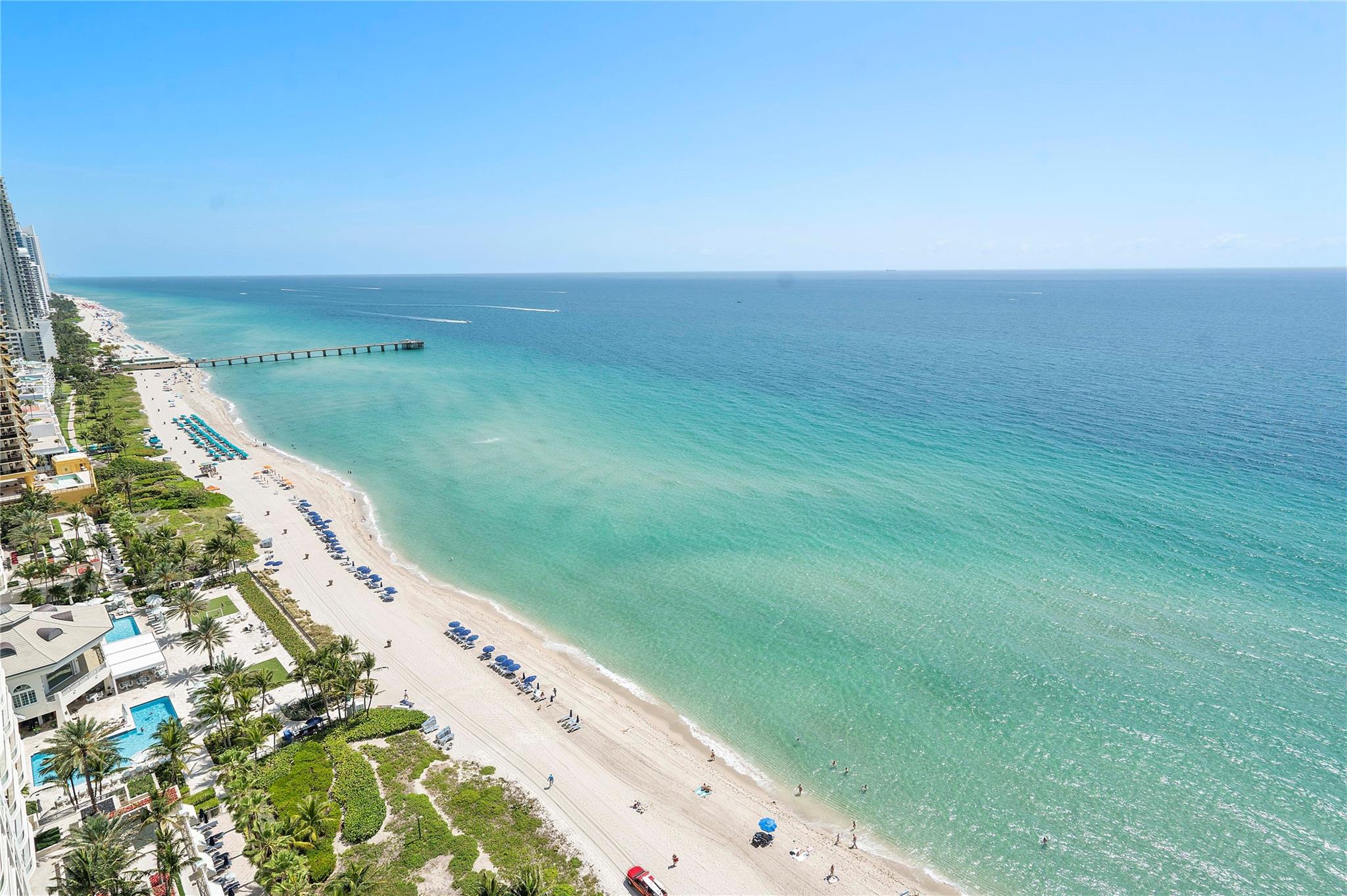 Sunny Isles Beach, Florida, 33160, United States, 3 Bedrooms Bedrooms, ,4 BathroomsBathrooms,Residential,For Sale,1824063