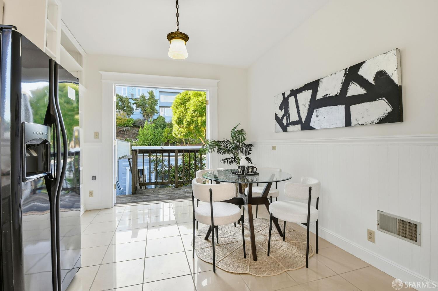 San Francisco, California, 94115, United States, 3 Bedrooms Bedrooms, ,1 BathroomBathrooms,Residential,For Sale,1992126