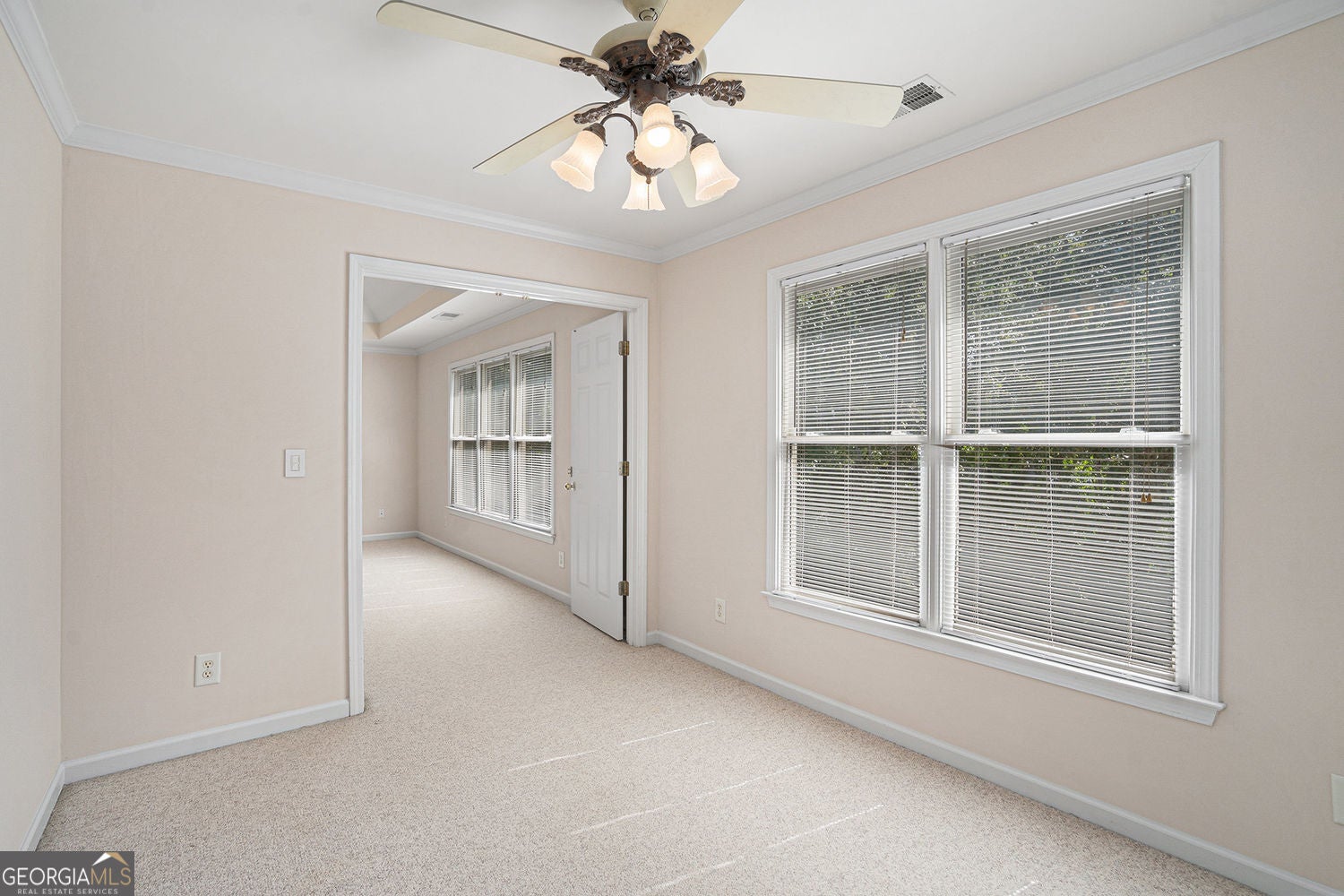 Canton, Georgia, 30114, United States, 5 Bedrooms Bedrooms, ,4 BathroomsBathrooms,Residential,For Sale,1952013