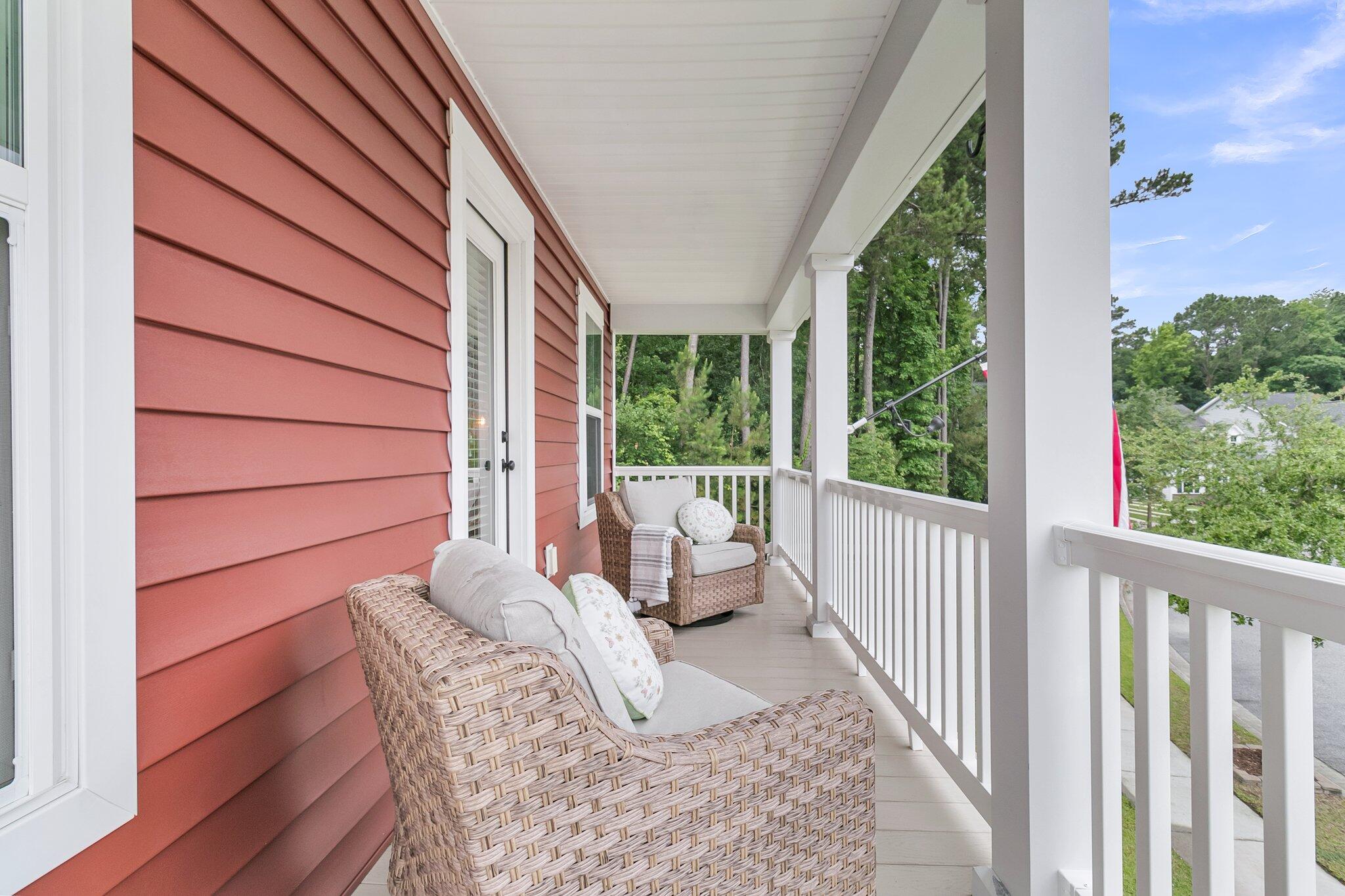 Charleston, South Carolina, 29414, United States, 4 Bedrooms Bedrooms, ,3 BathroomsBathrooms,Residential,For Sale,1979089