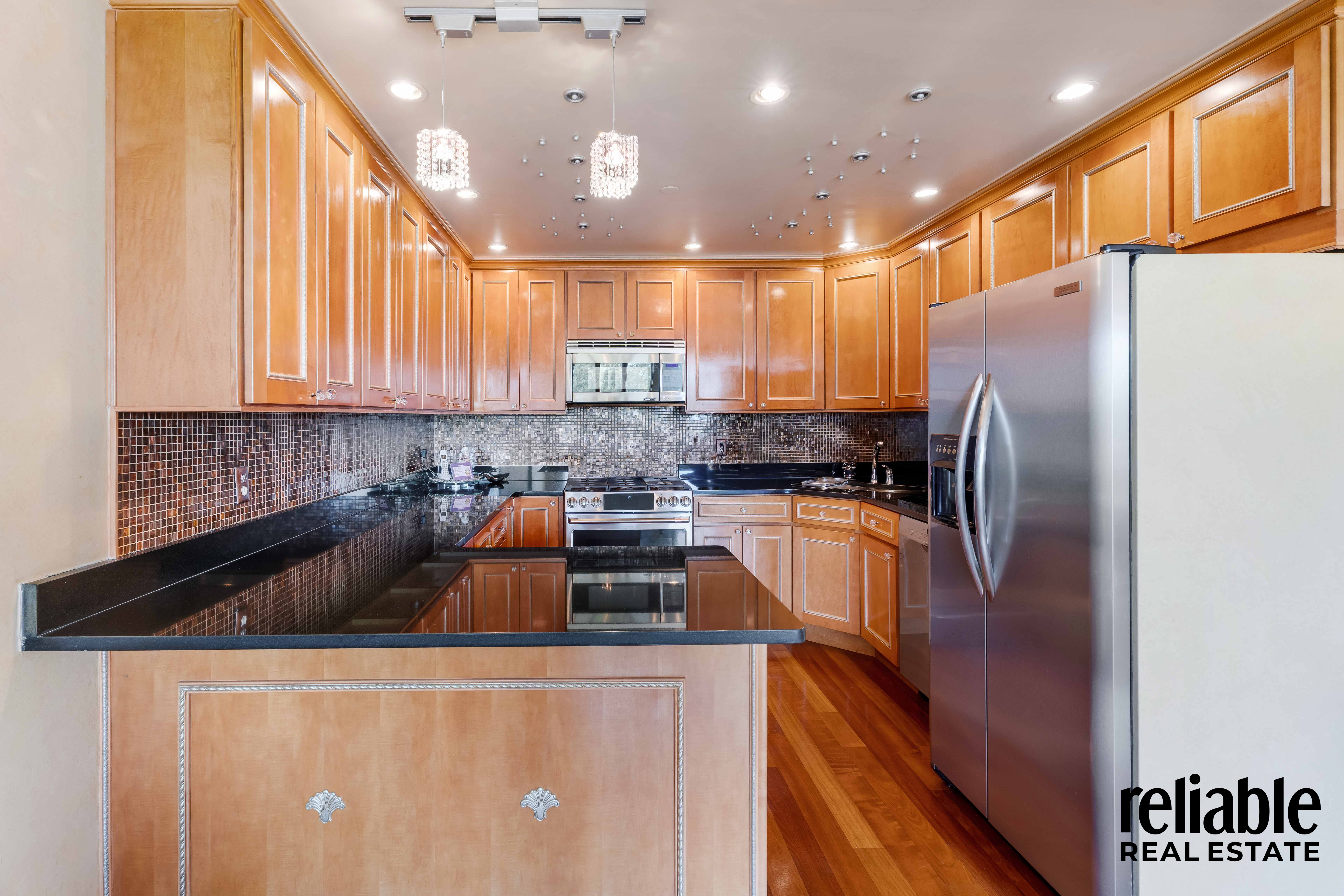 Brooklyn, New York, 11209, United States, 2 Bedrooms Bedrooms, ,2 BathroomsBathrooms,Residential,For Sale,1947824