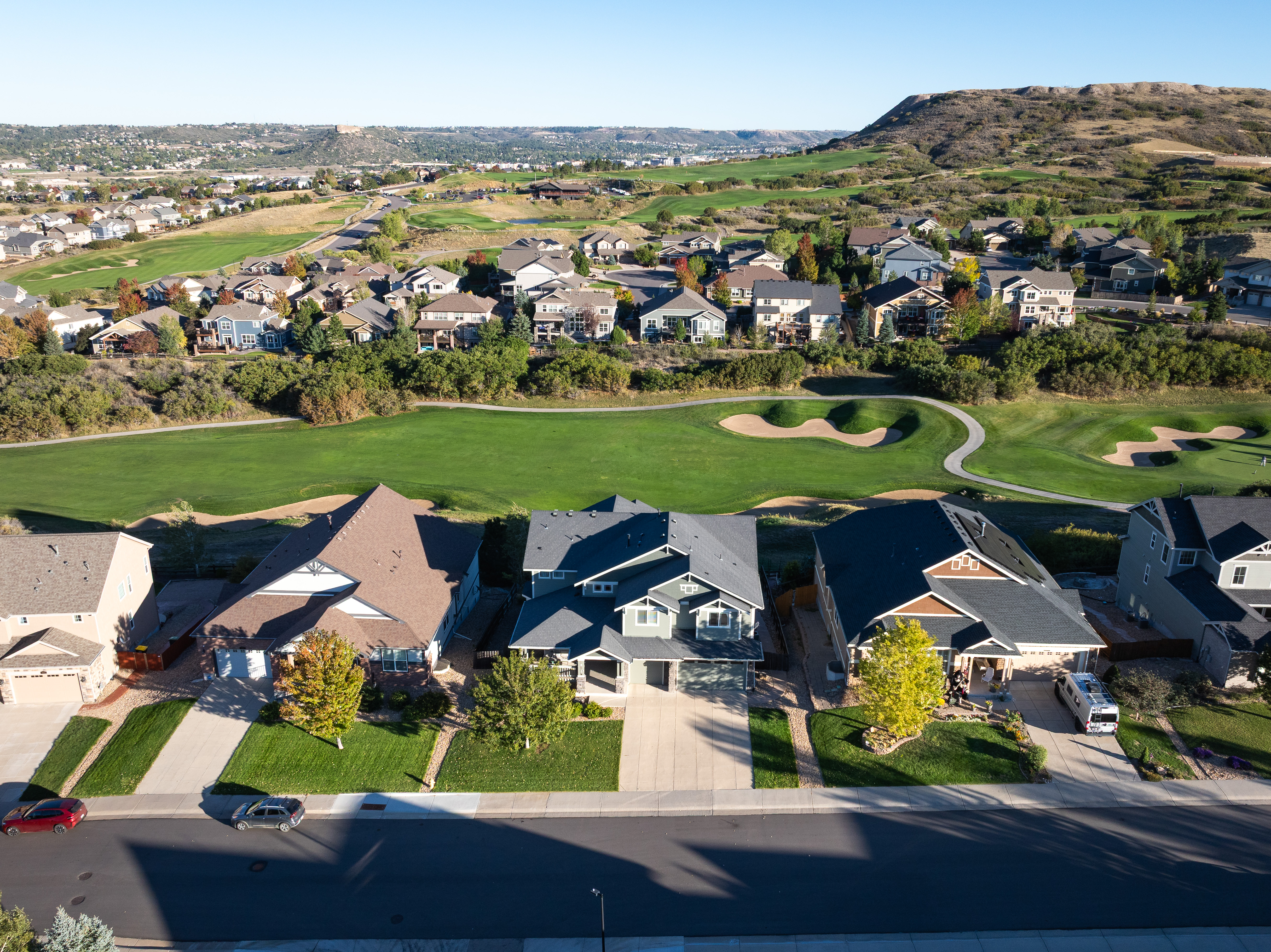  Red Hawk Ridge Fairway Home with Massive Island Kitchen & Walk-Out Golf Entertai - 物件實景