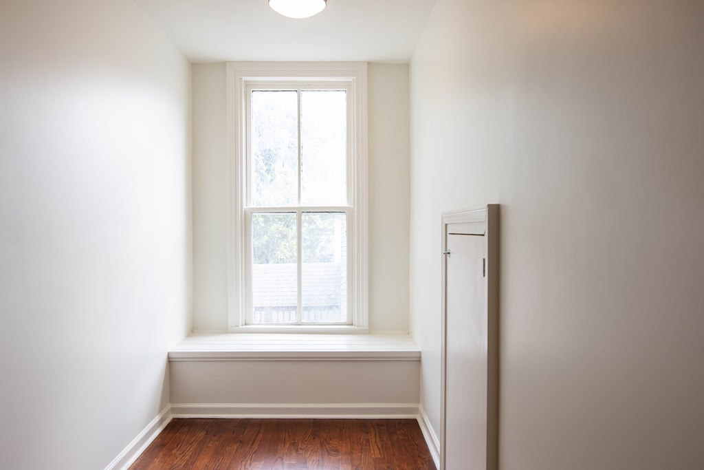 Columbus, Georgia, 31901, United States, 4 Bedrooms Bedrooms, ,3 BathroomsBathrooms,Residential,For Sale,1876126