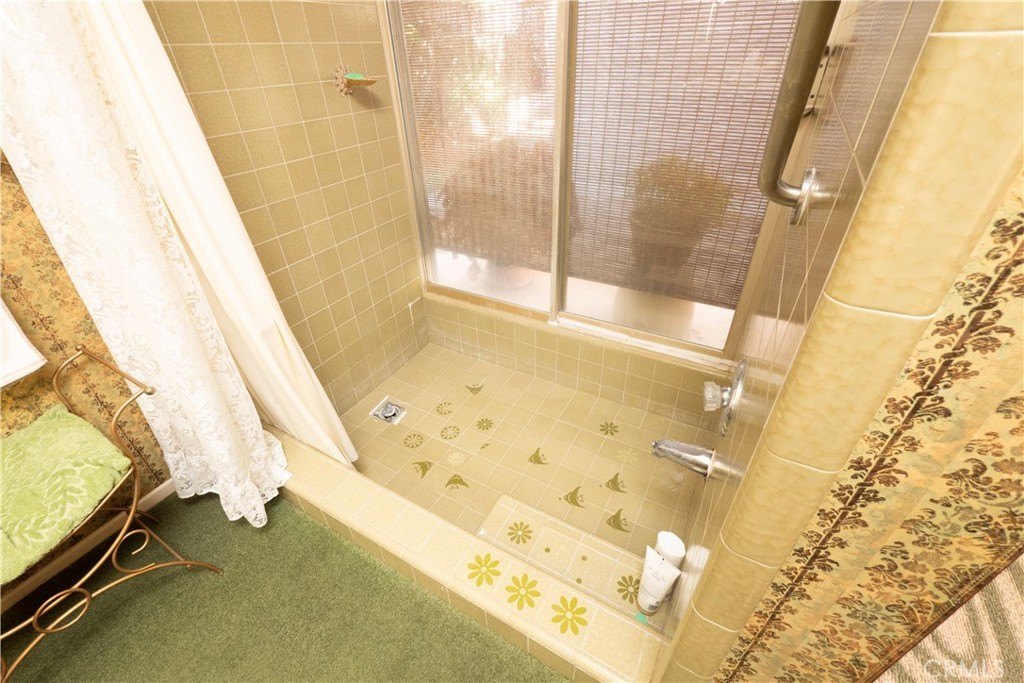 La Verne, California, 91750, United States, 3 Bedrooms Bedrooms, ,2 BathroomsBathrooms,Residential,For Sale,1981823