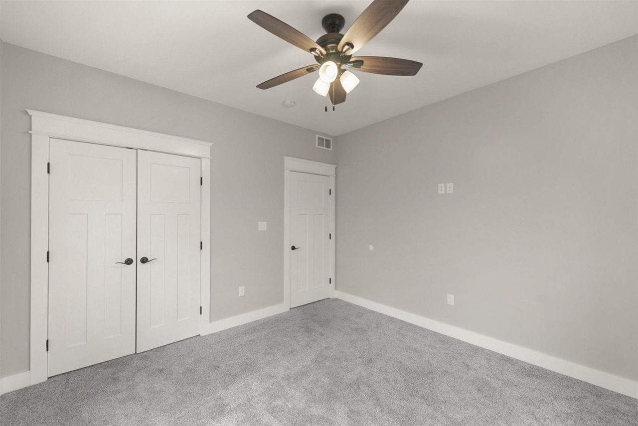 Smiths Grove, Kentucky, 42171, United States, 4 Bedrooms Bedrooms, ,3 BathroomsBathrooms,Residential,For Sale,1901805