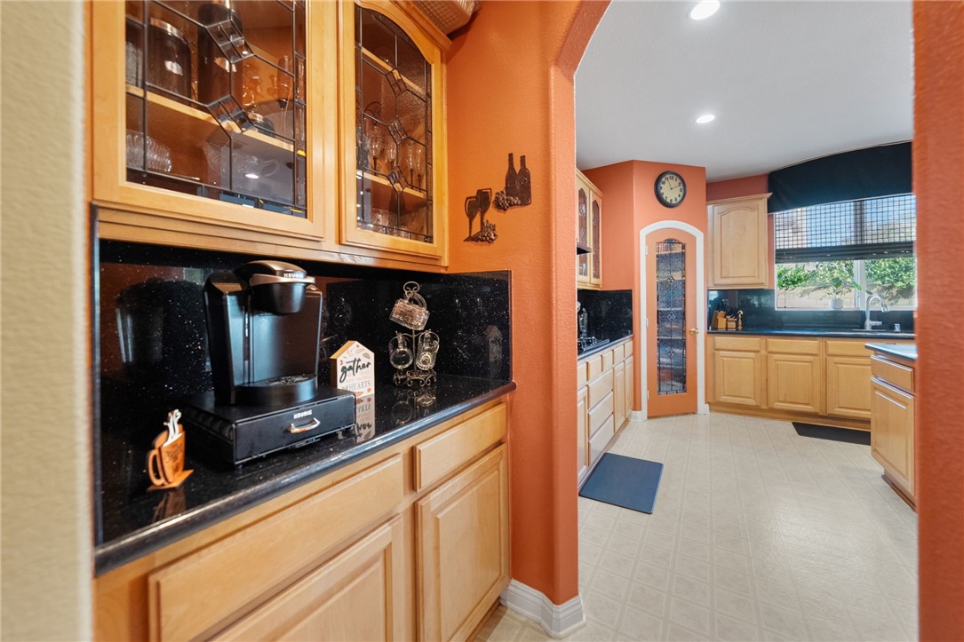 Eastvale, California, 91752, United States, 5 Bedrooms Bedrooms, ,5 BathroomsBathrooms,Residential,For Sale,1995400