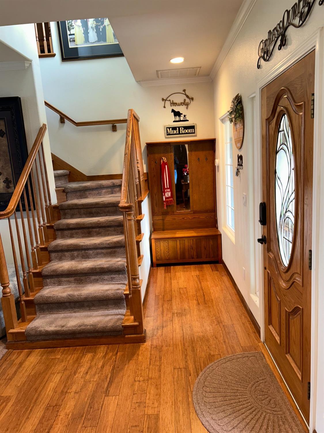 Delhi, California, 95315, United States, 3 Bedrooms Bedrooms, ,4 BathroomsBathrooms,Residential,For Sale,1975703