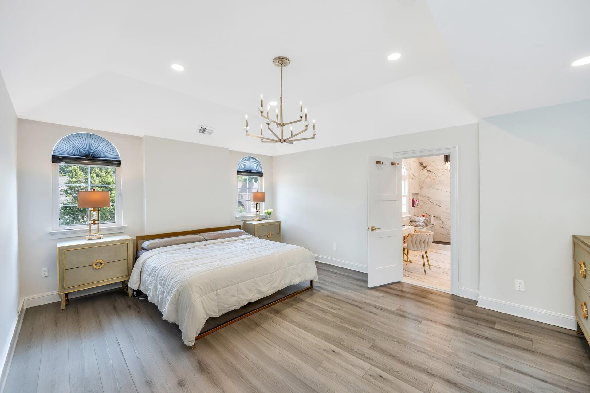 South Setauket, New York, 11720, United States, 3 Bedrooms Bedrooms, ,3 BathroomsBathrooms,Residential,For Sale,1892915