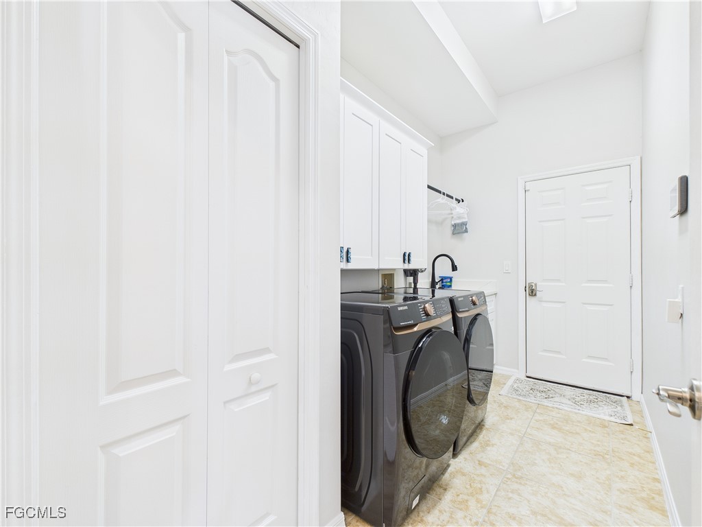 Fort Myers, Florida, 33908, United States, 4 Bedrooms Bedrooms, ,3 BathroomsBathrooms,Residential,For Sale,2006291