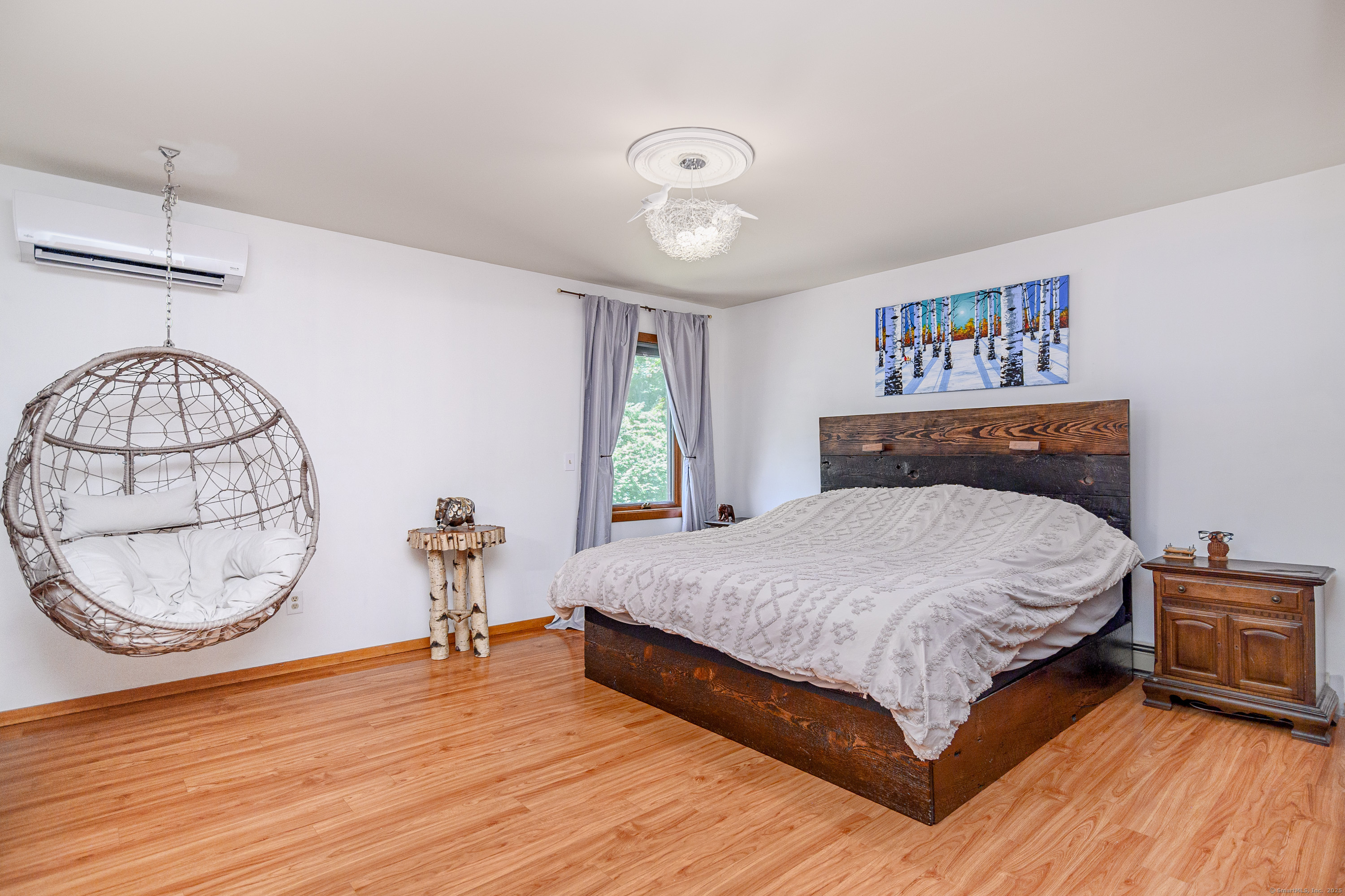 New Fairfield, Connecticut, 06812, United States, 3 Bedrooms Bedrooms, ,3 BathroomsBathrooms,Residential,For Sale,1966702