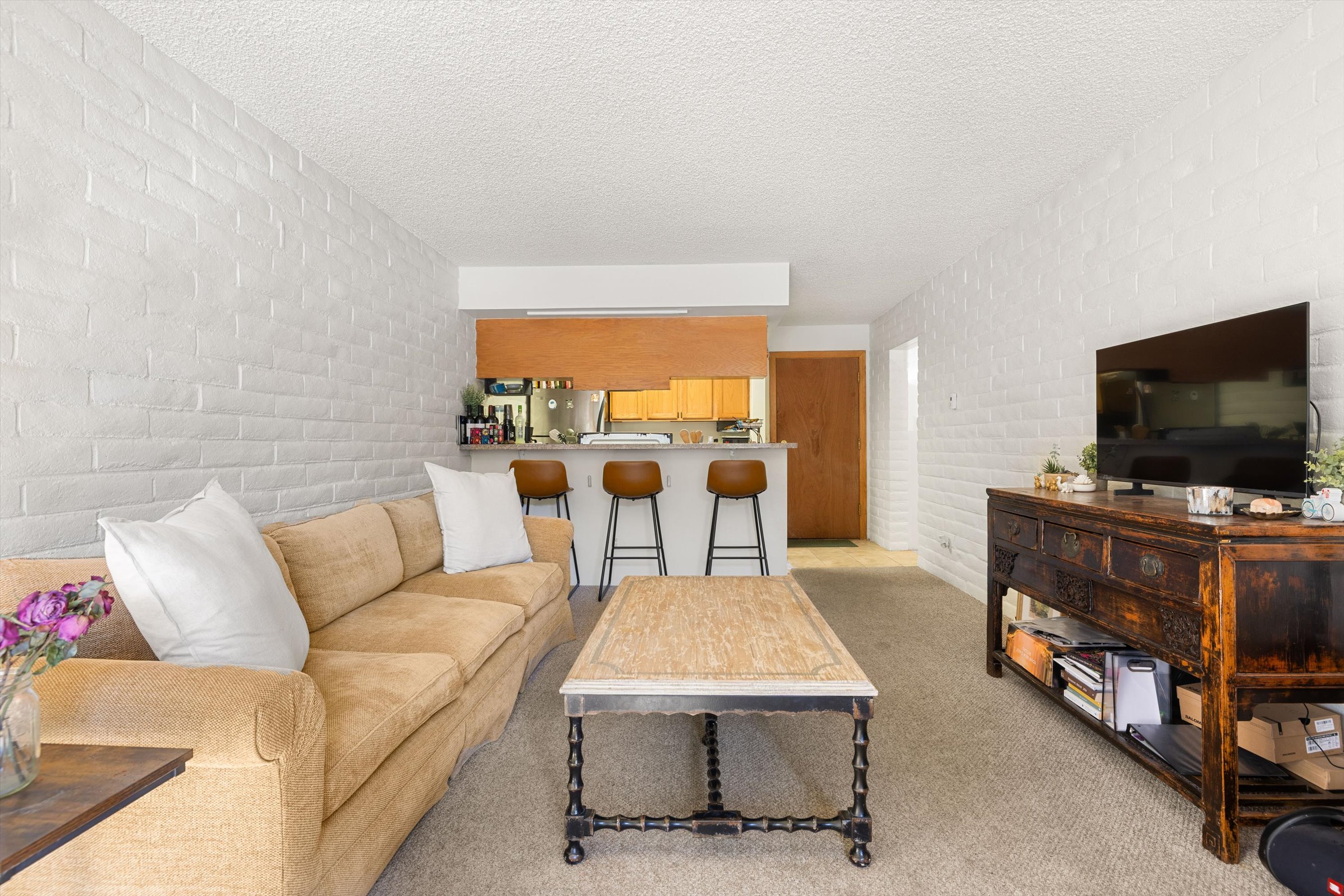  1 Bedroom Hunter Creek - 物件實景