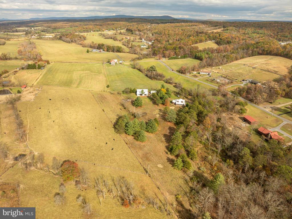 Bloomery, West Virginia, 26817, United States, 3 Bedrooms Bedrooms, ,2 BathroomsBathrooms,Residential,For Sale,1980909