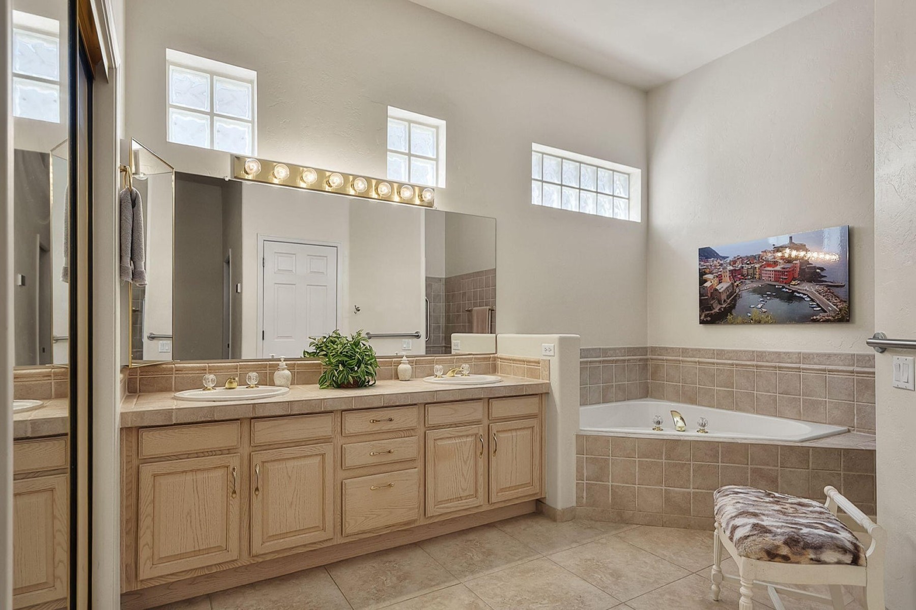  4715 S Piccadilly Drive, Green Valley, AZ 85622 - 物件實景